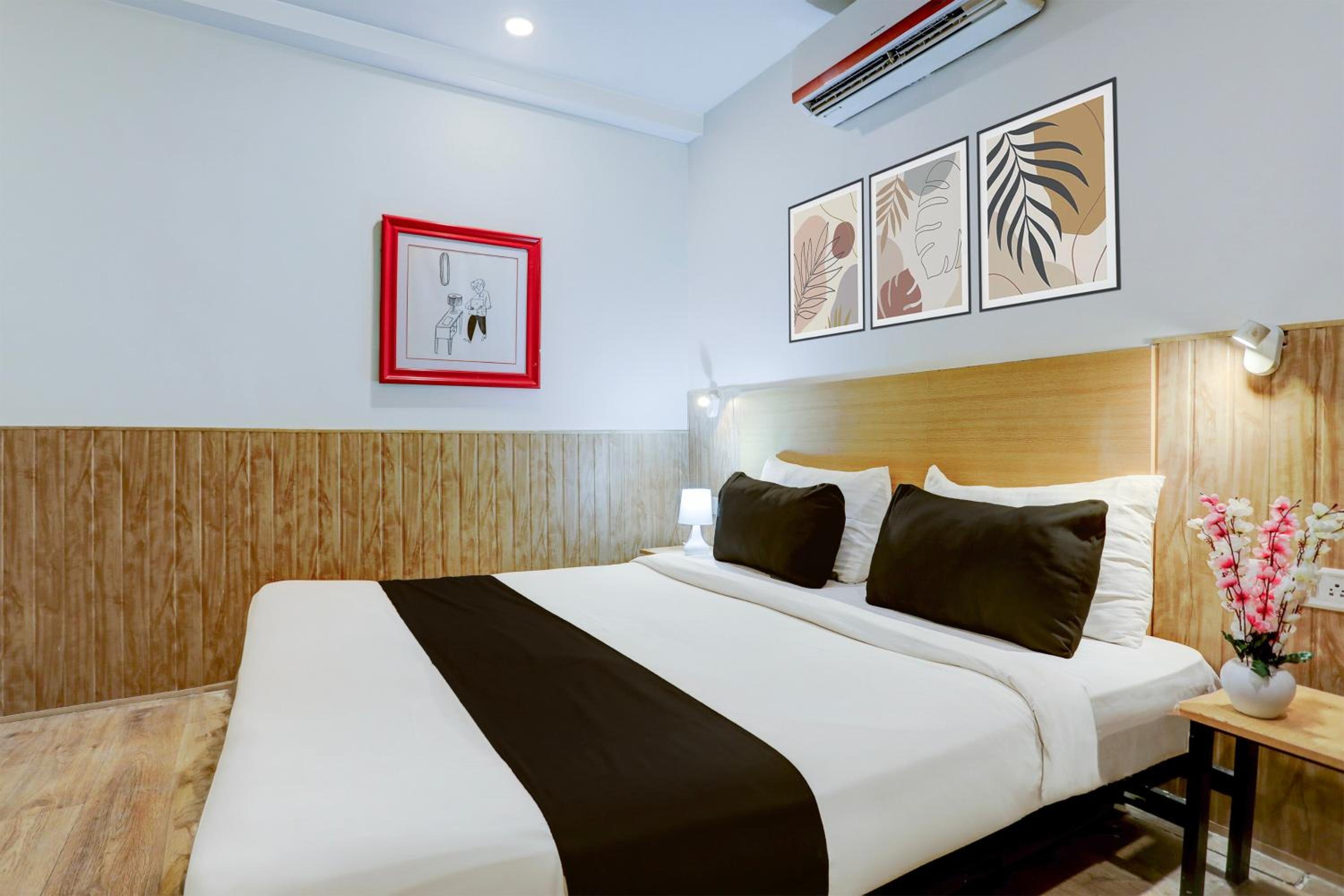 Deluxe Triple Room photo 2
