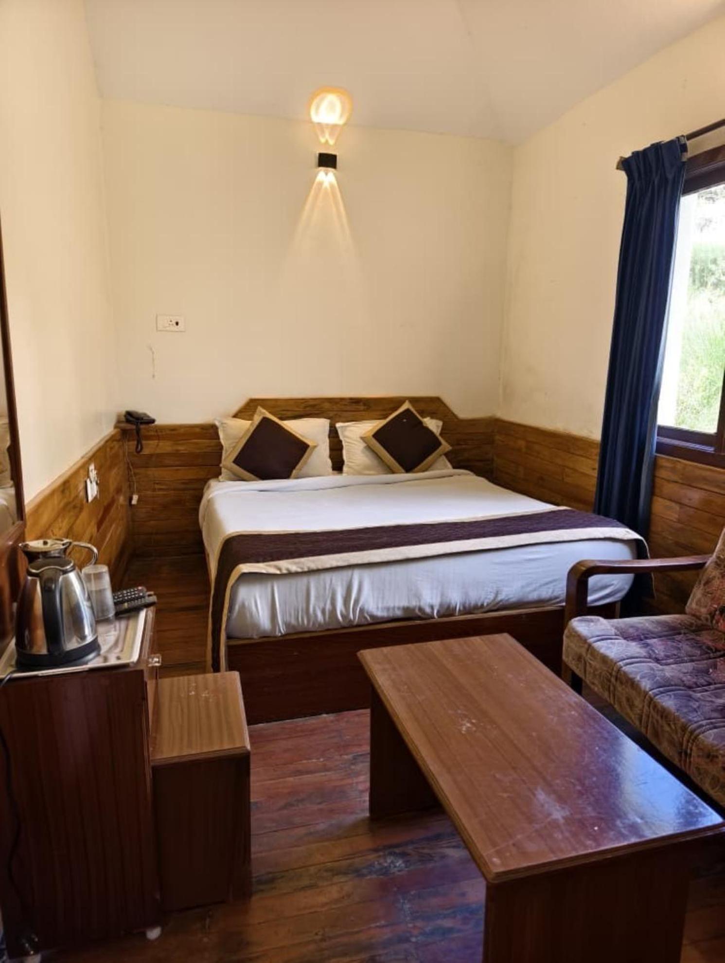 Small Double Room photo 3