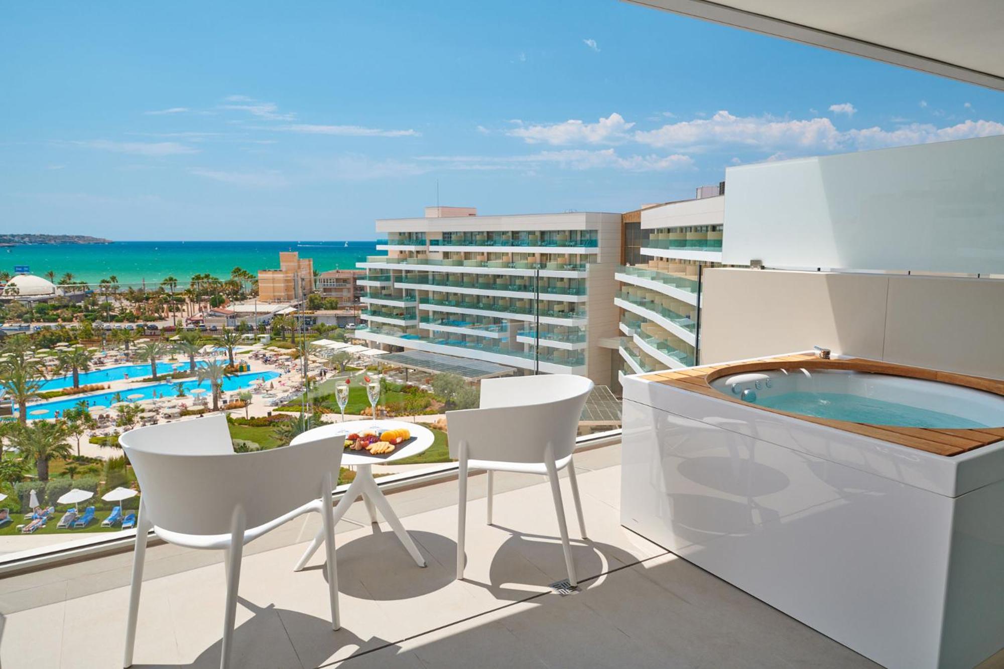 Serenity Junior Suite with Sea View Serenity Junior Suite with Sea View
