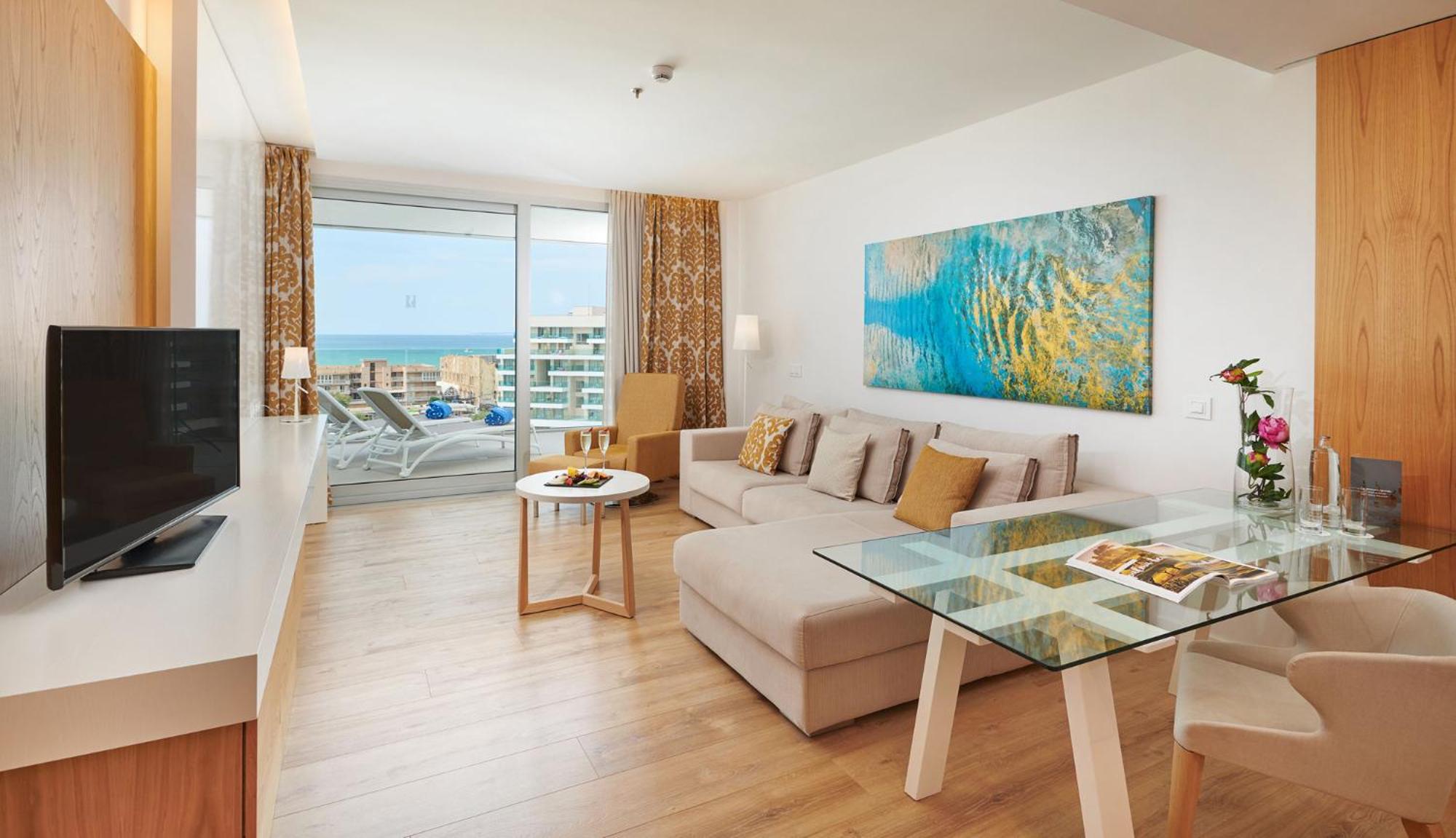 Serenity Junior Suite with Sea View Serenity Junior Suite with Sea View