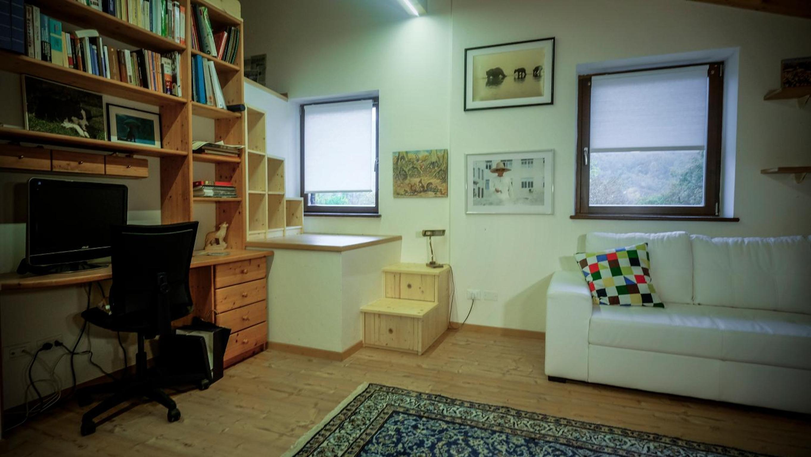 Junior Suite with Balcony - Photo 2