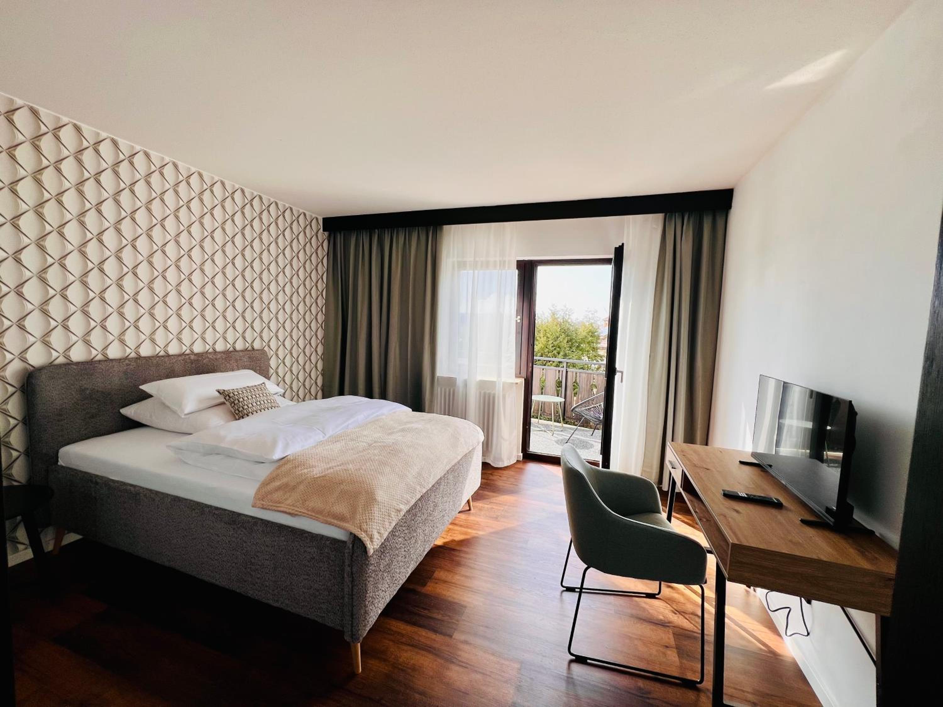 Single Room photo 2