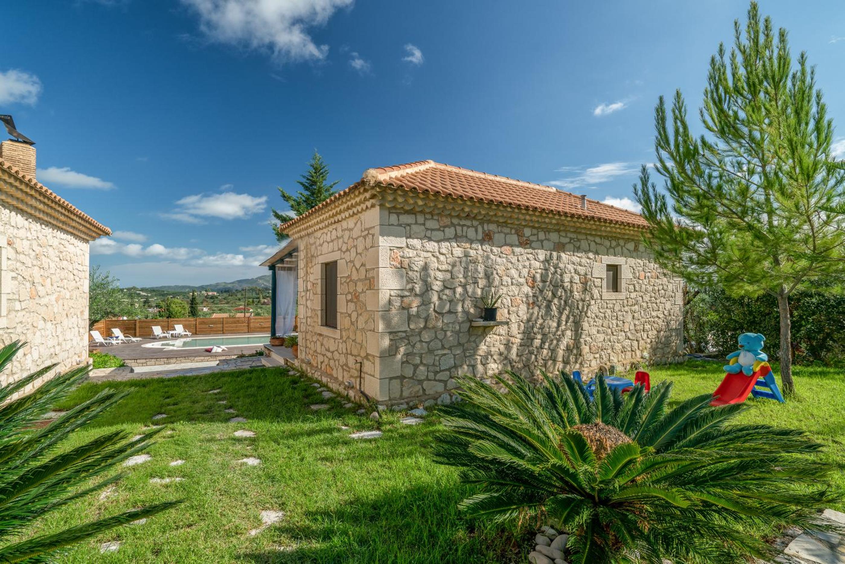 One-Bedroom Villa photo 2