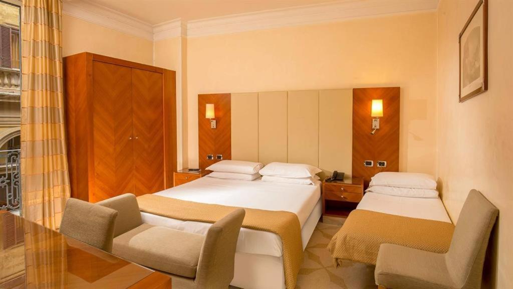 Economy Quadruple Room in Dependance photo 2