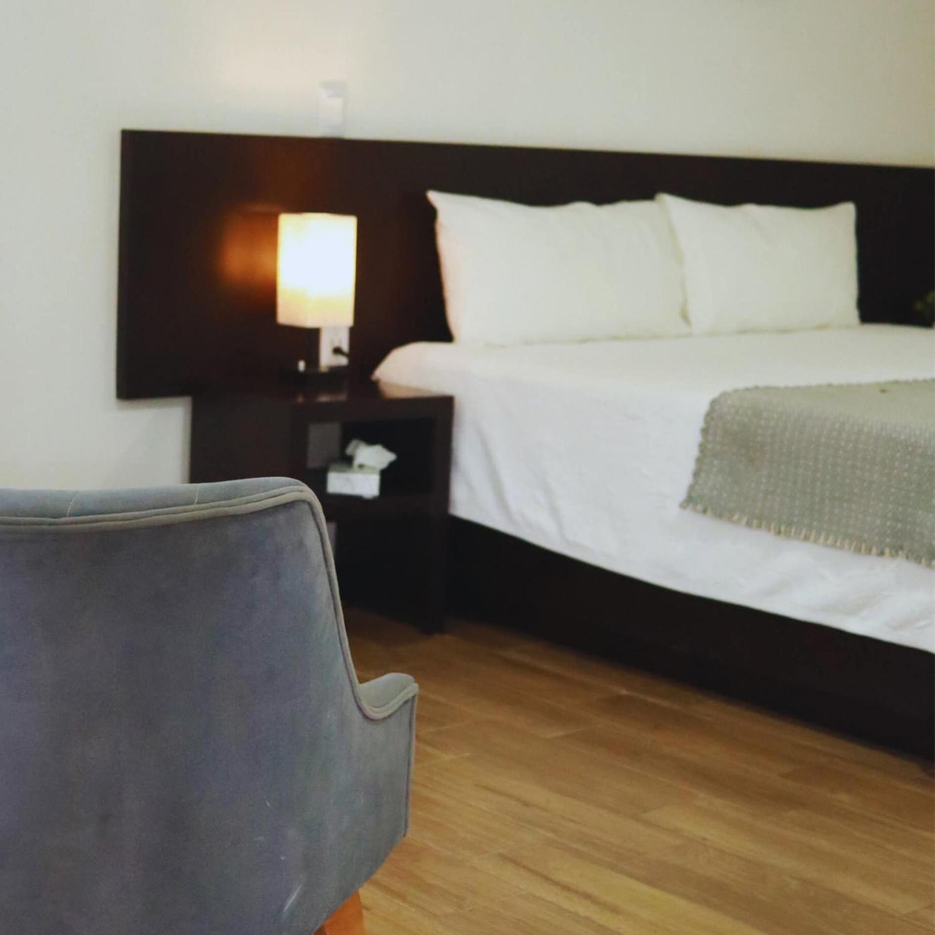 Deluxe Family Suite