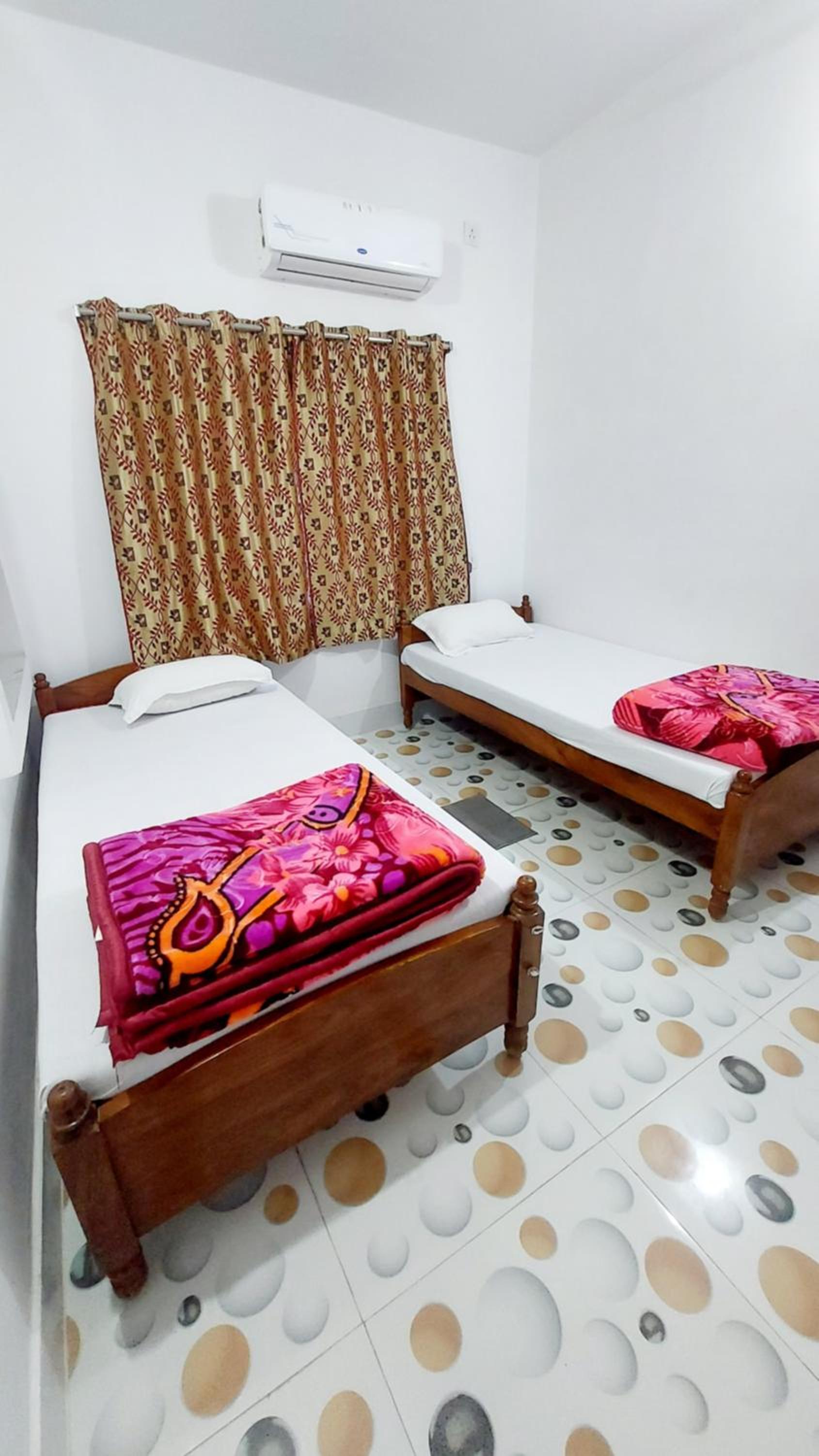 Deluxe Double or Twin Room with Garden View