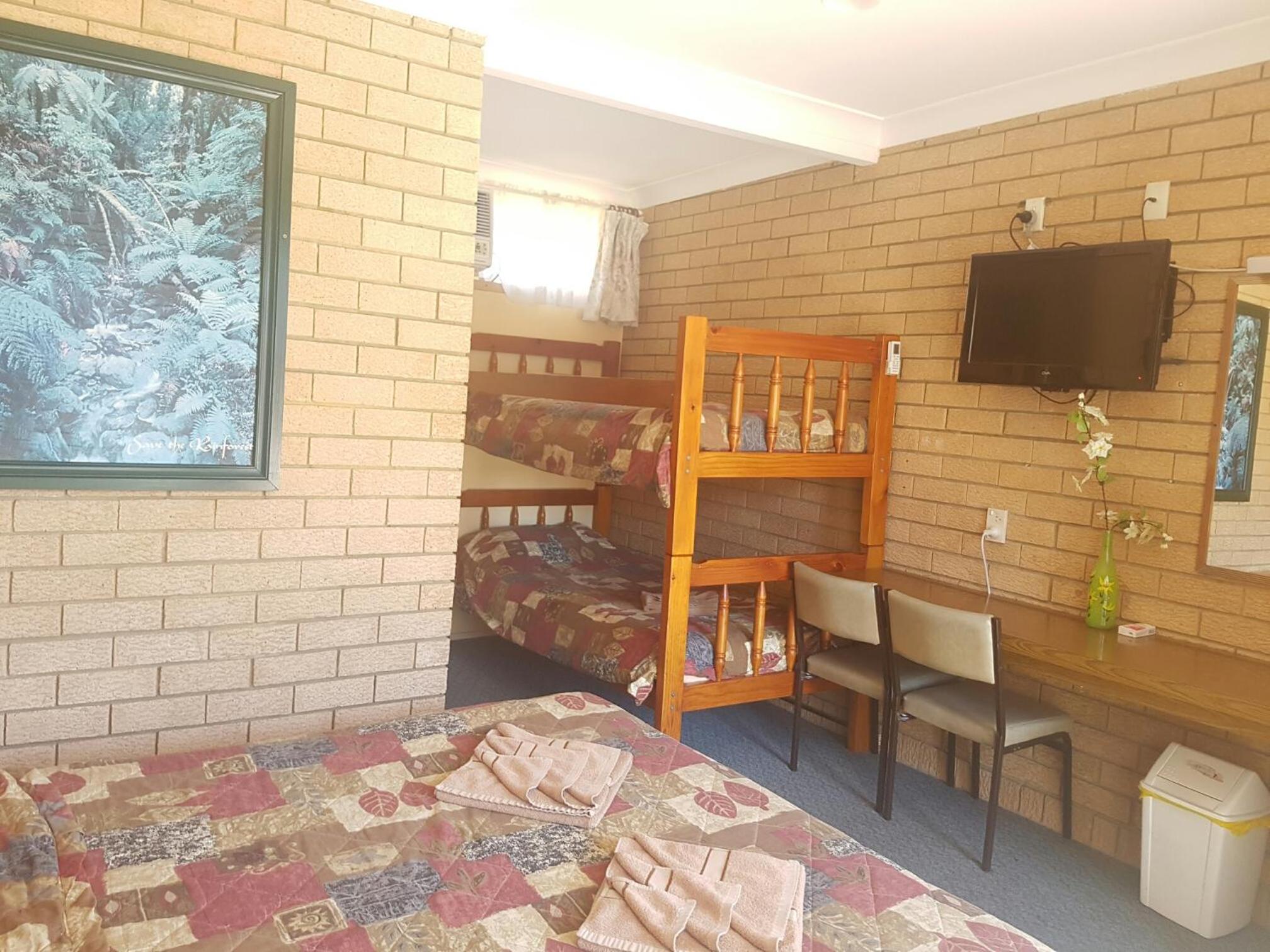 Family Room photo 2