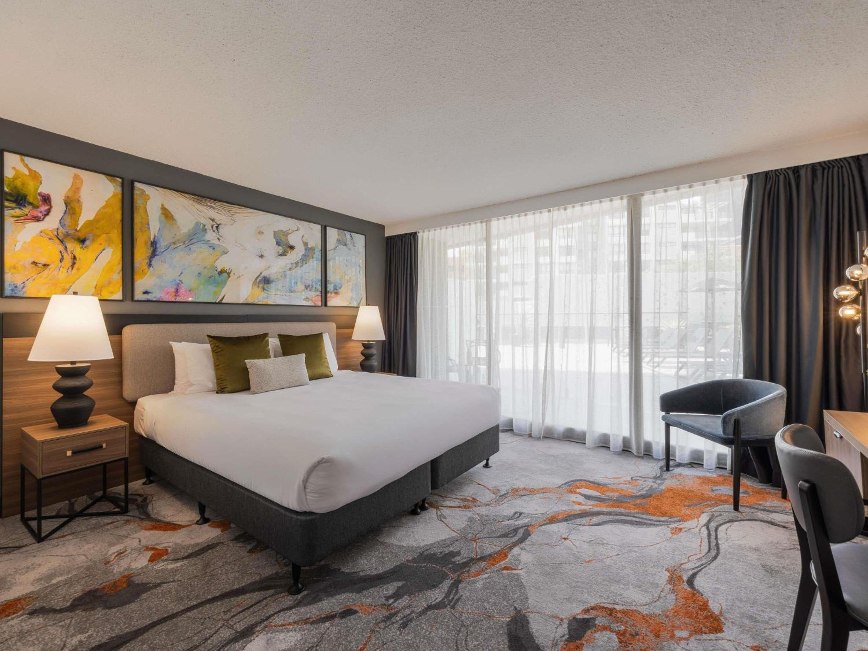Deluxe King Room with Terrace