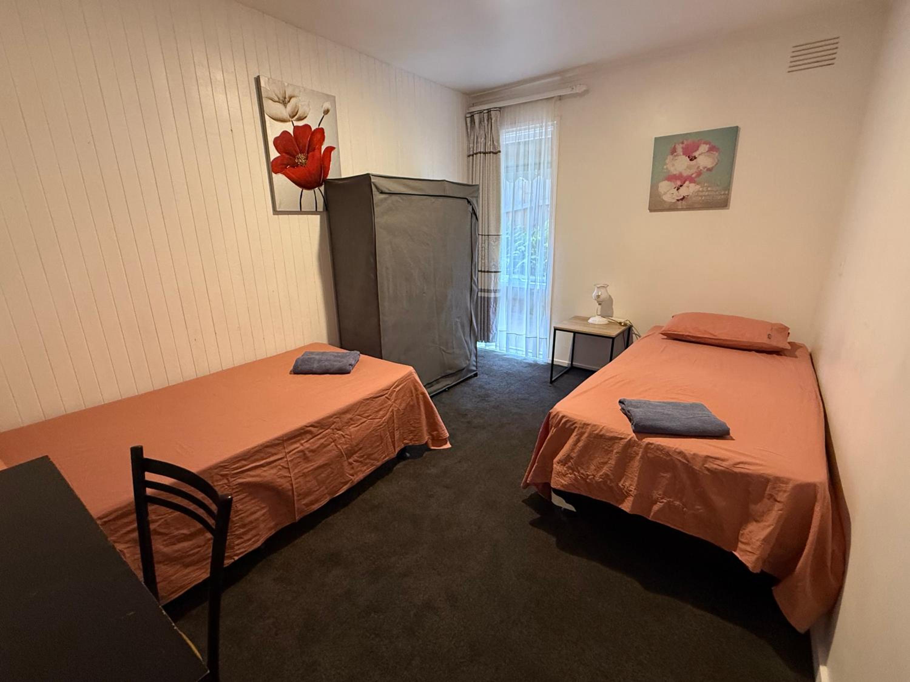 Standard Twin Room with Garden View photo 2