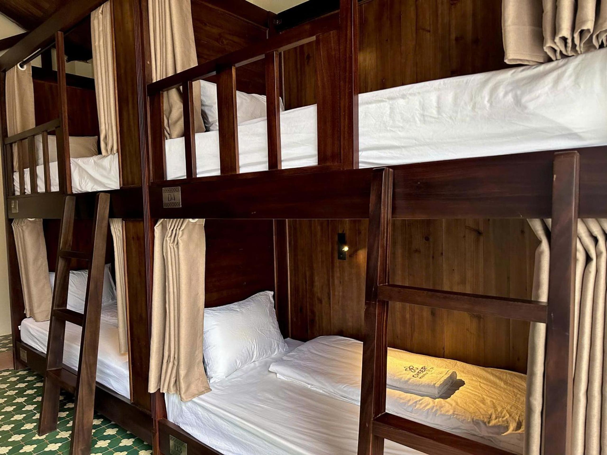 Bed in 10-Bed Mixed Dormitory Room photo 2