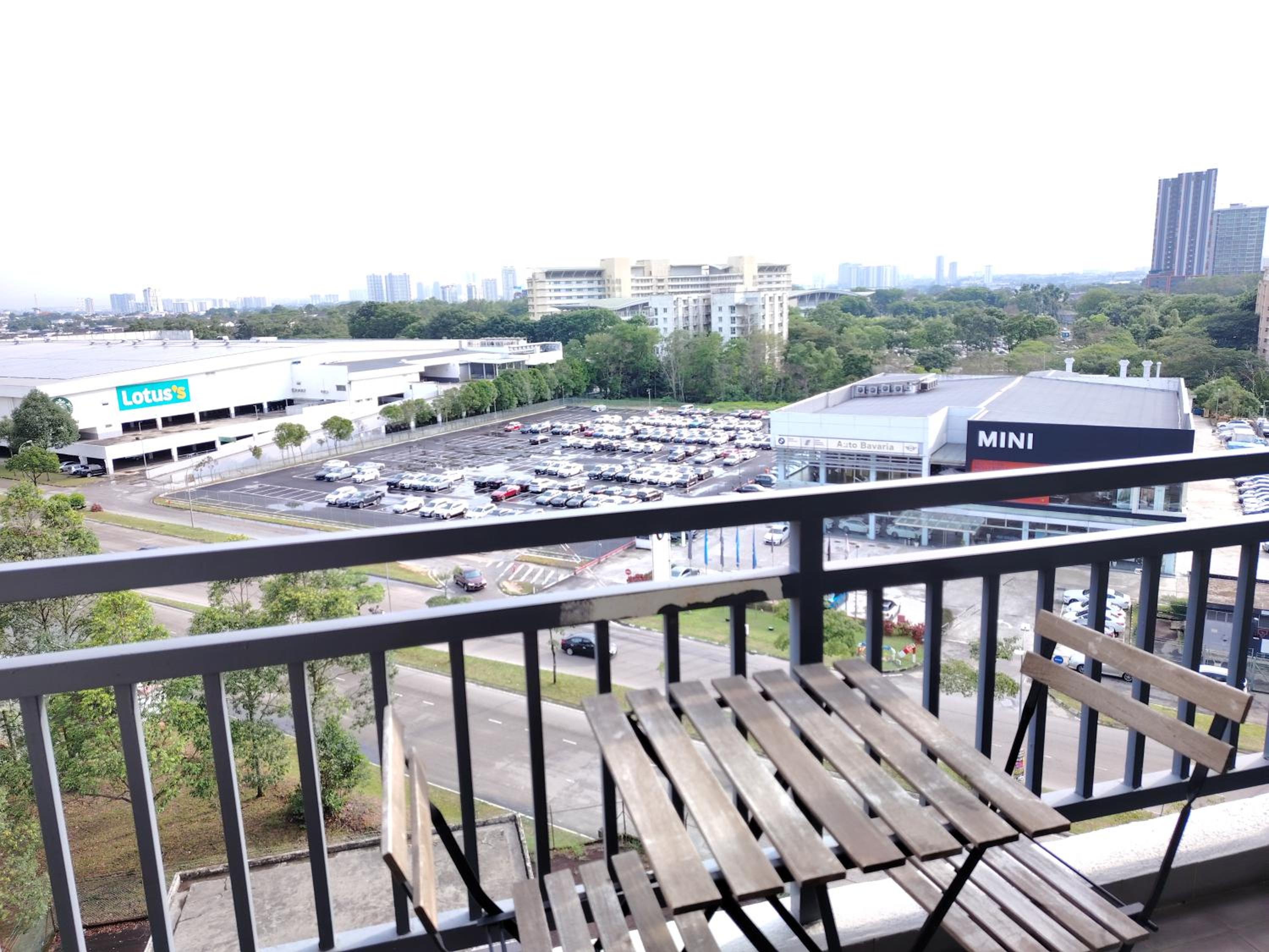 Apartment with City View