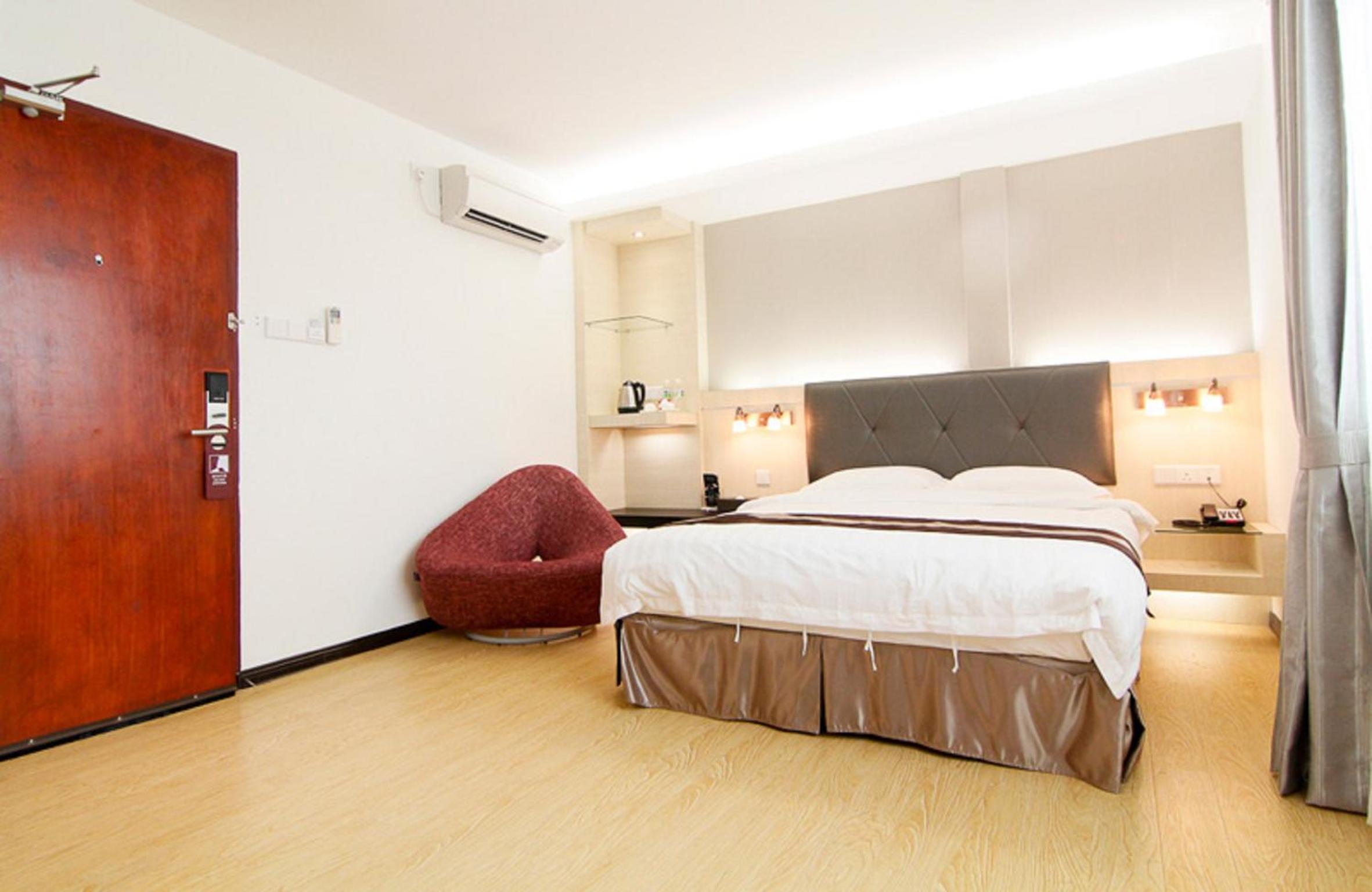 Superior Queen Room photo 2