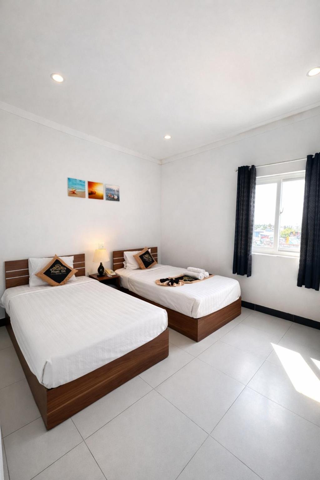 Deluxe Twin Room - Photo 2