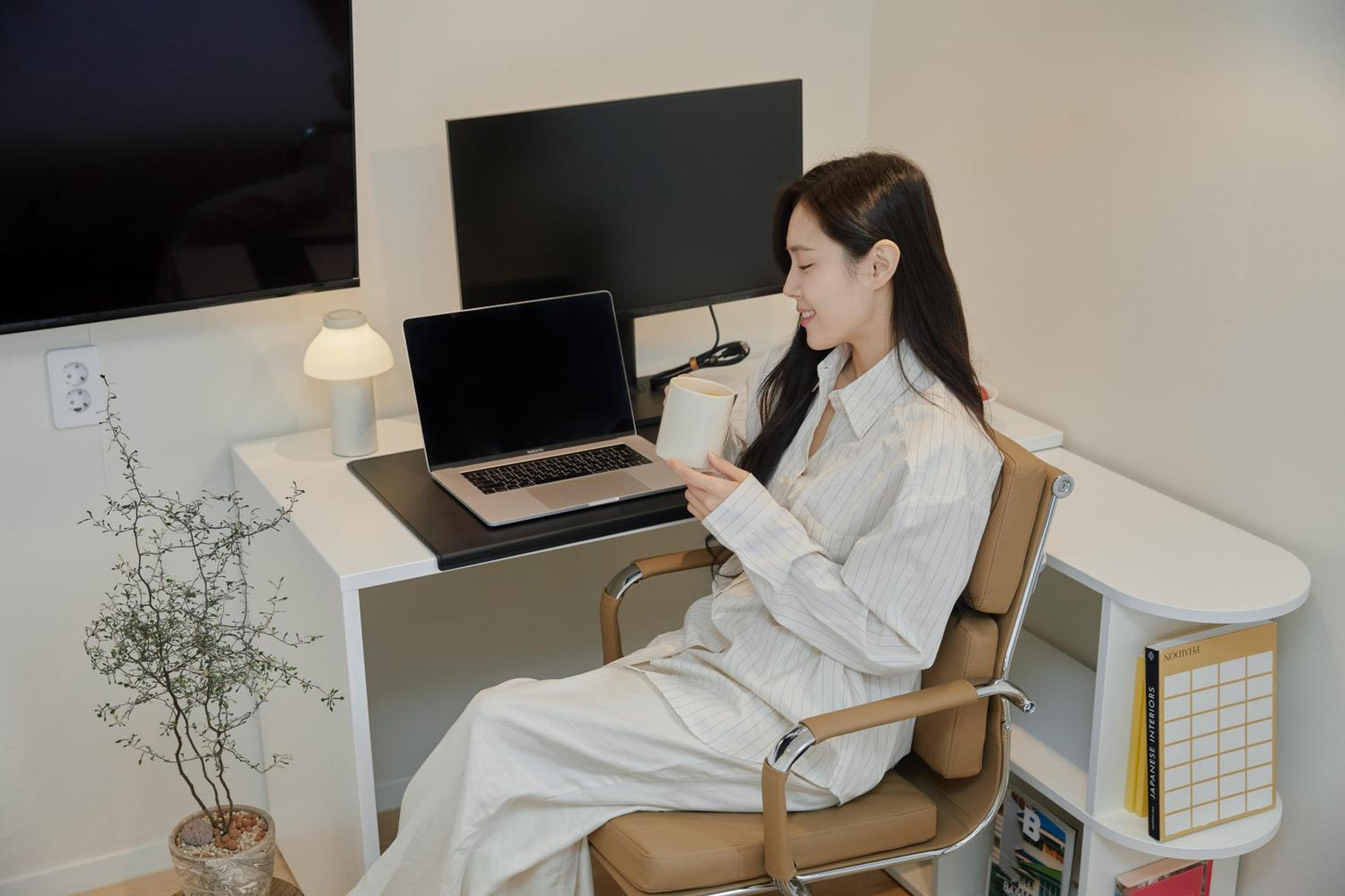 Business Room