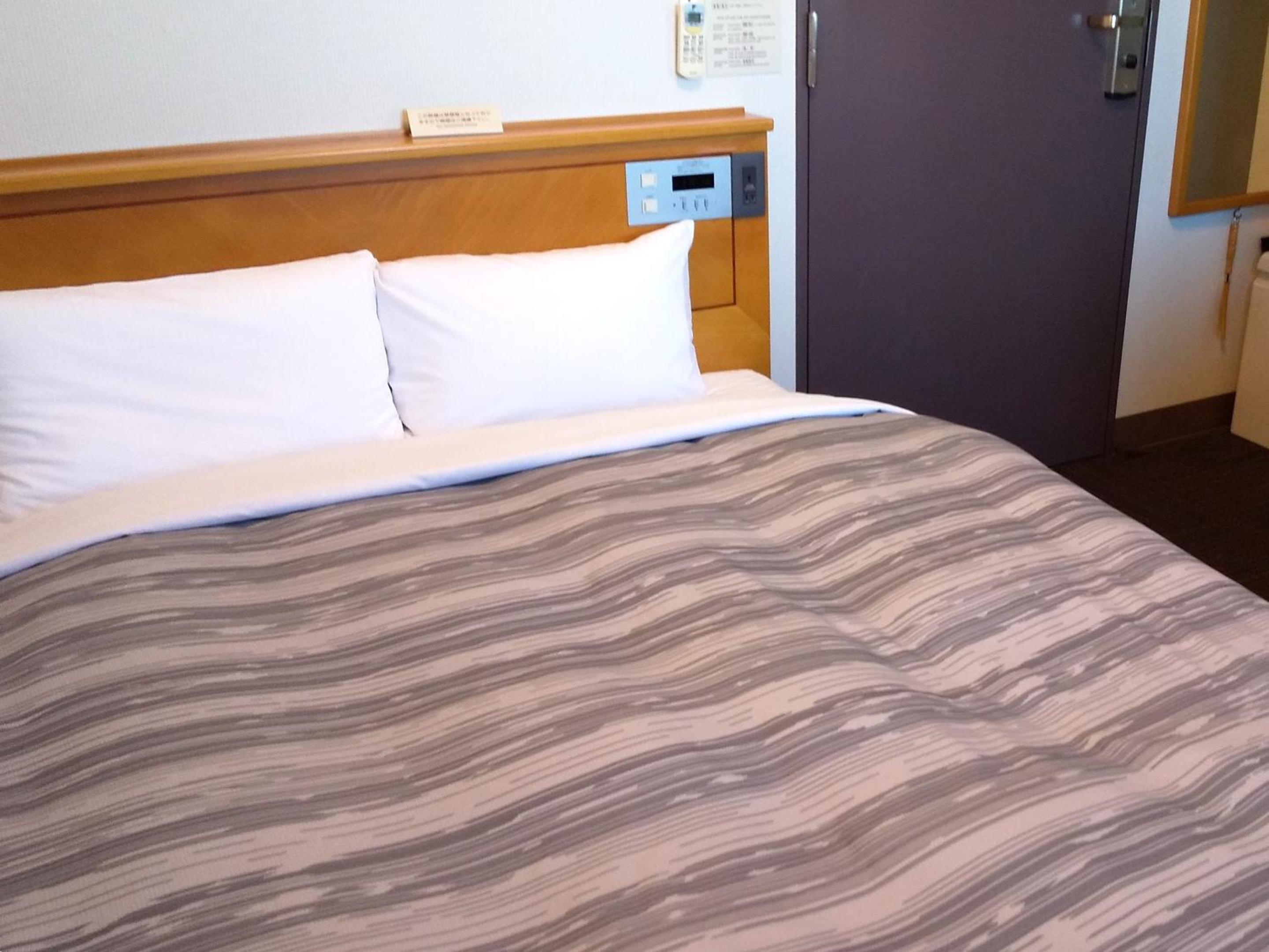 Double Room with Small Double Bed - Smoking - Heated Tobacco Only