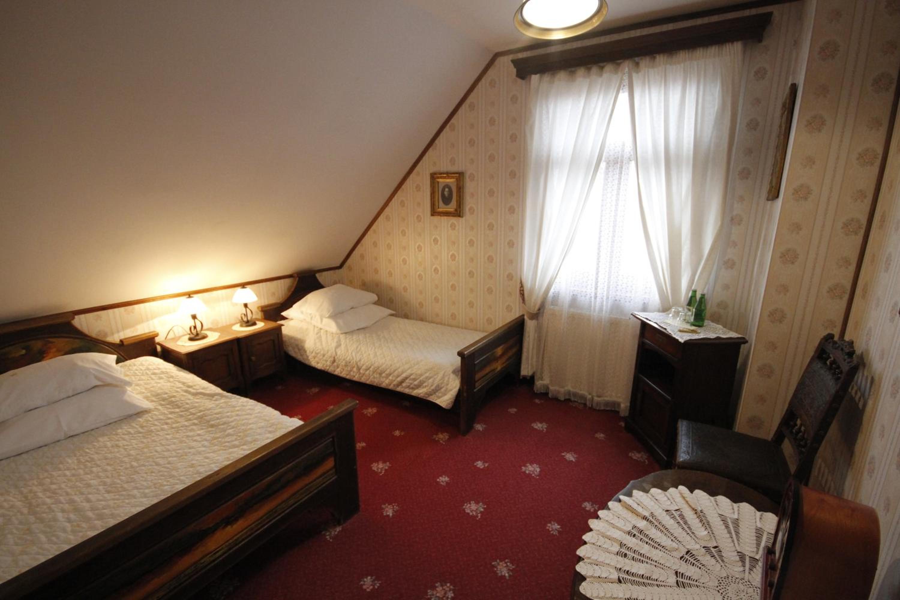 Small Double Room photo 2