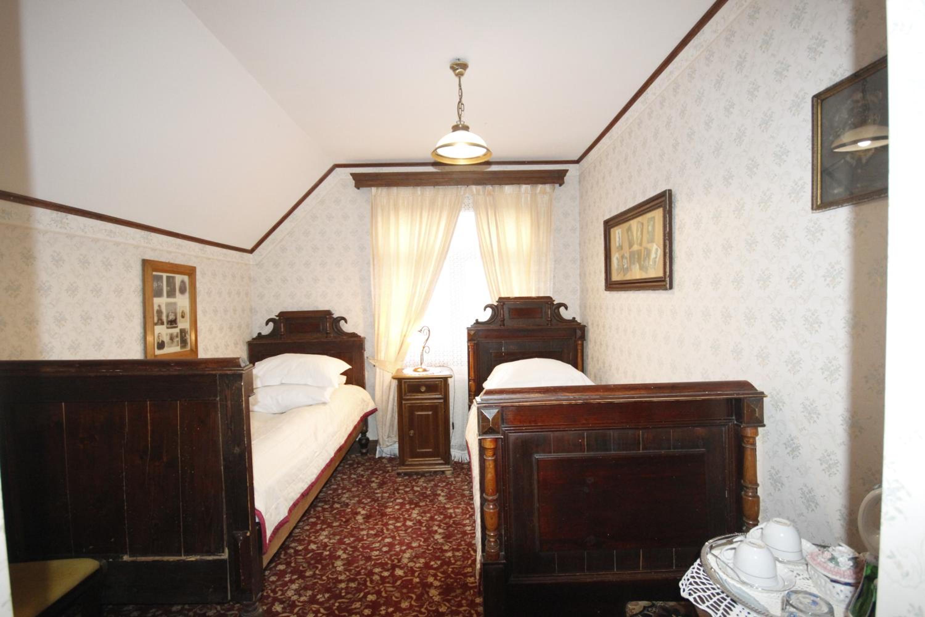 Small Double Room photo 3