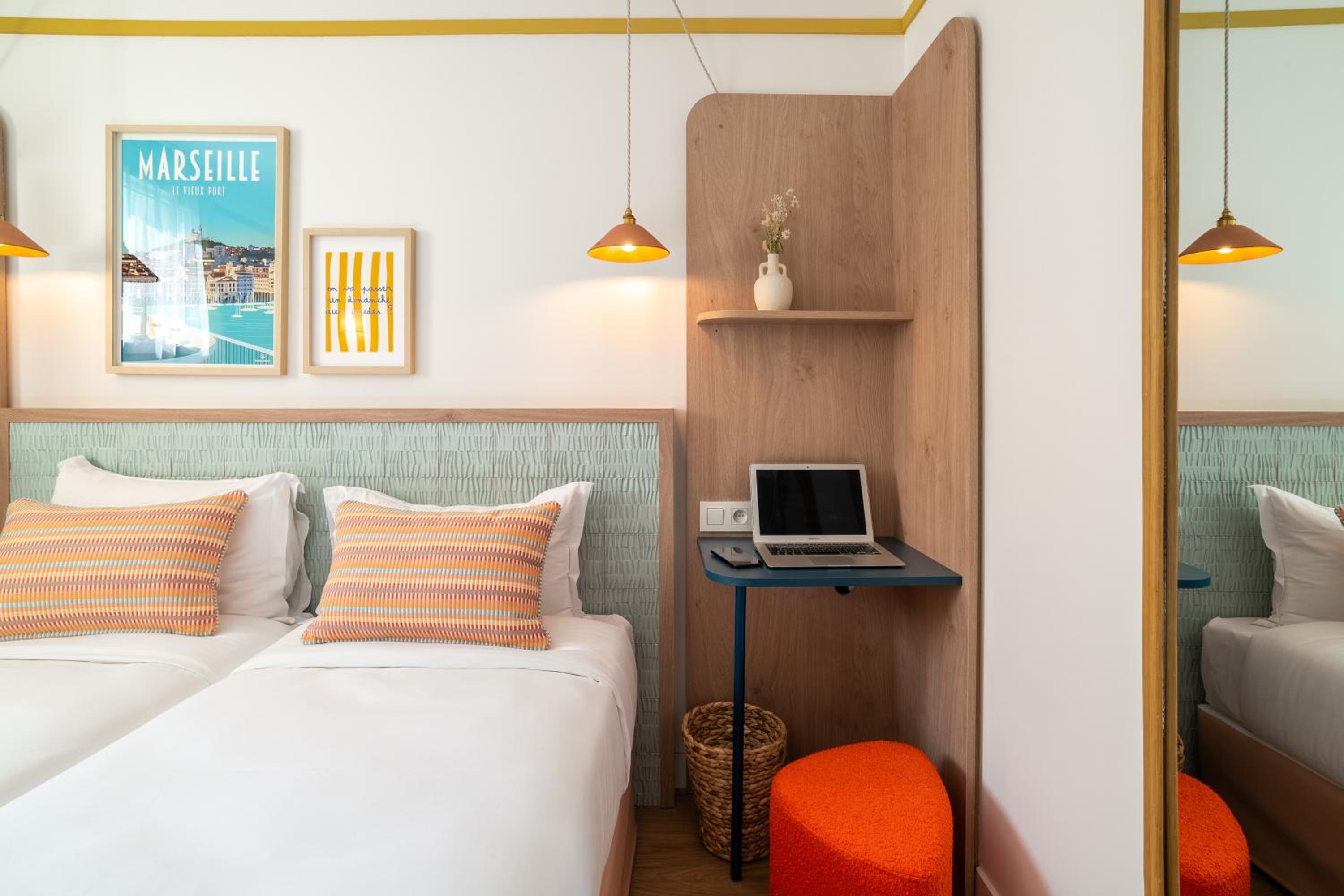 Standard Single Room - Photo 4