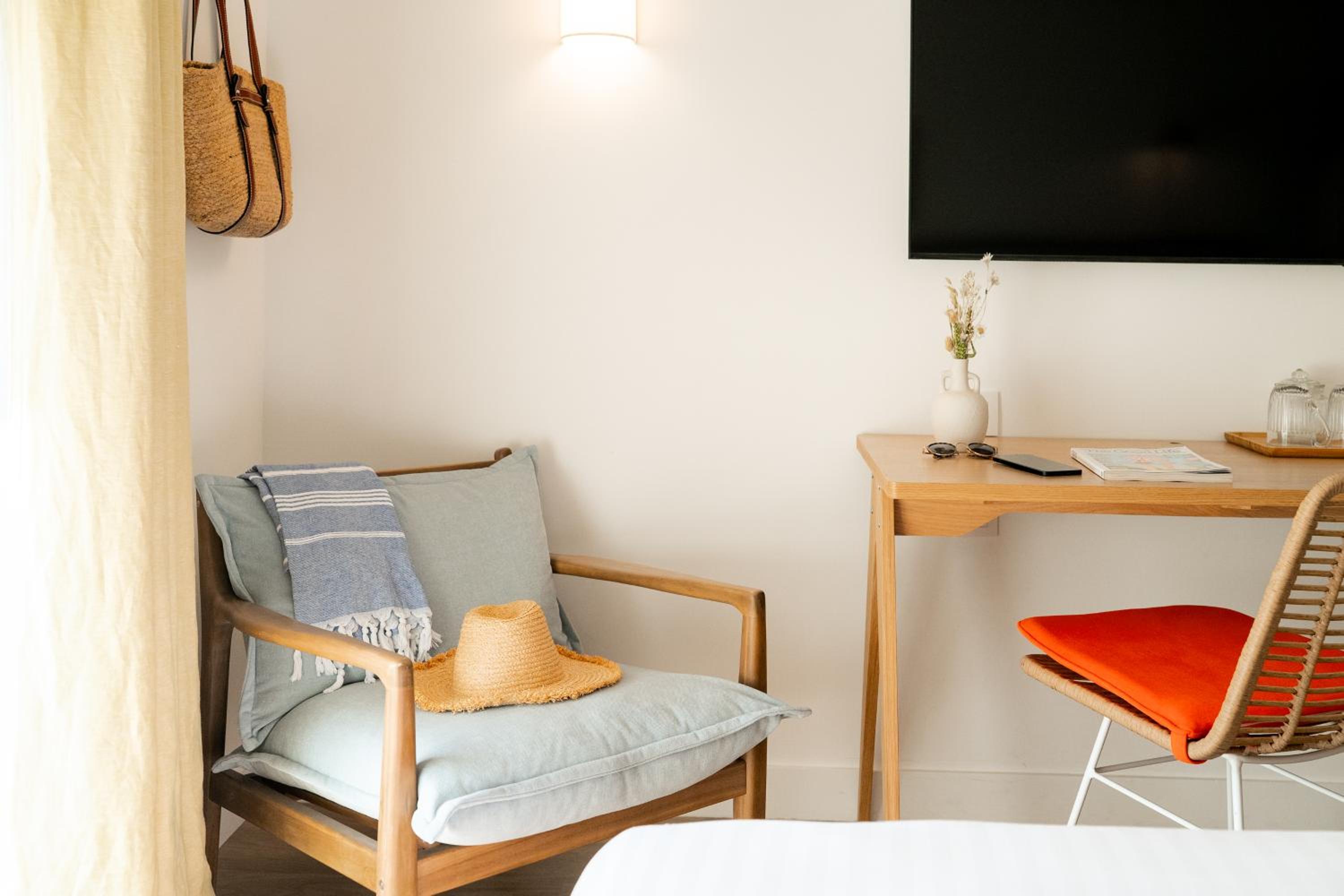 Superior Double Room - Photo 3