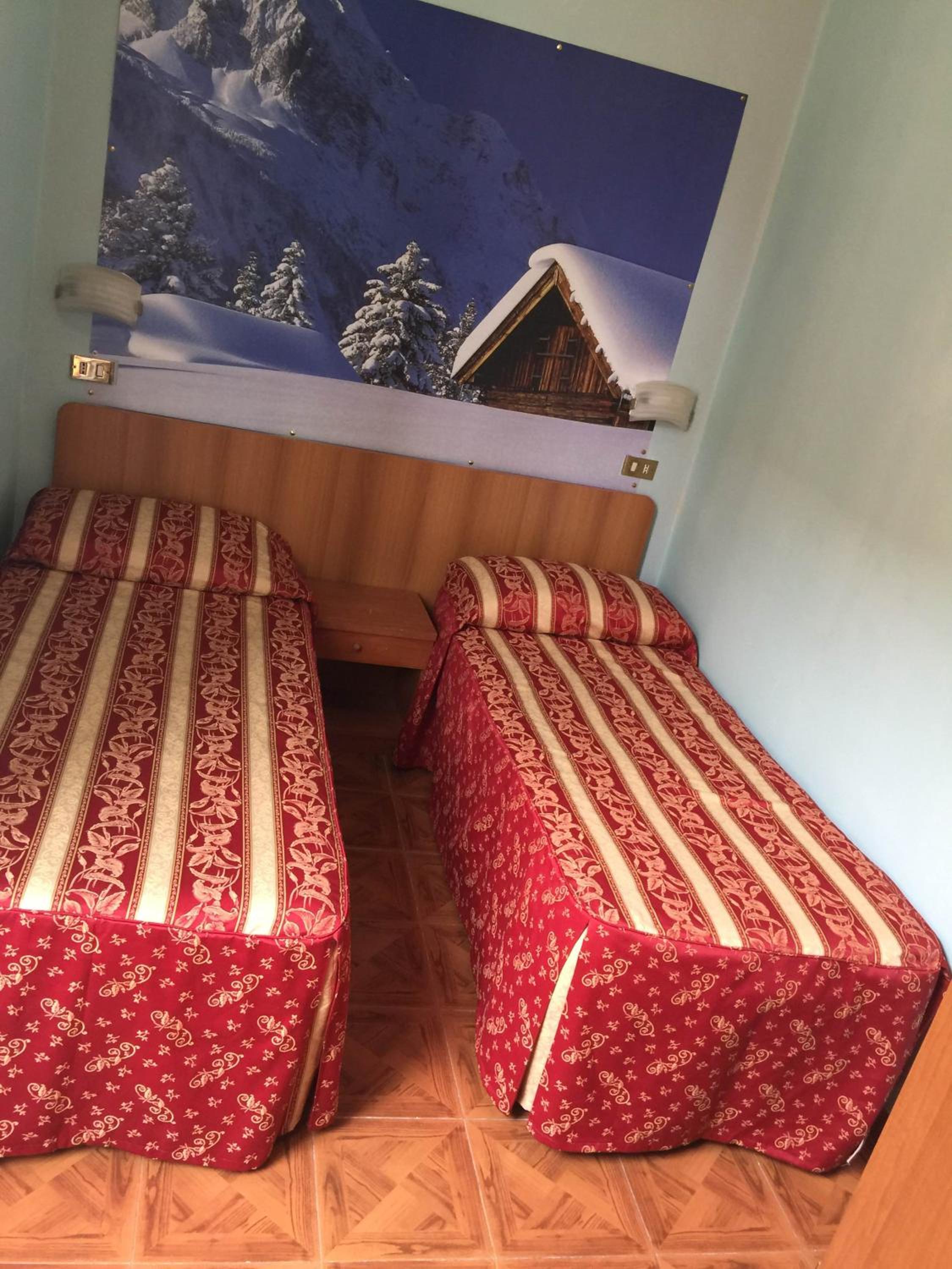 Double or Twin Room photo 1