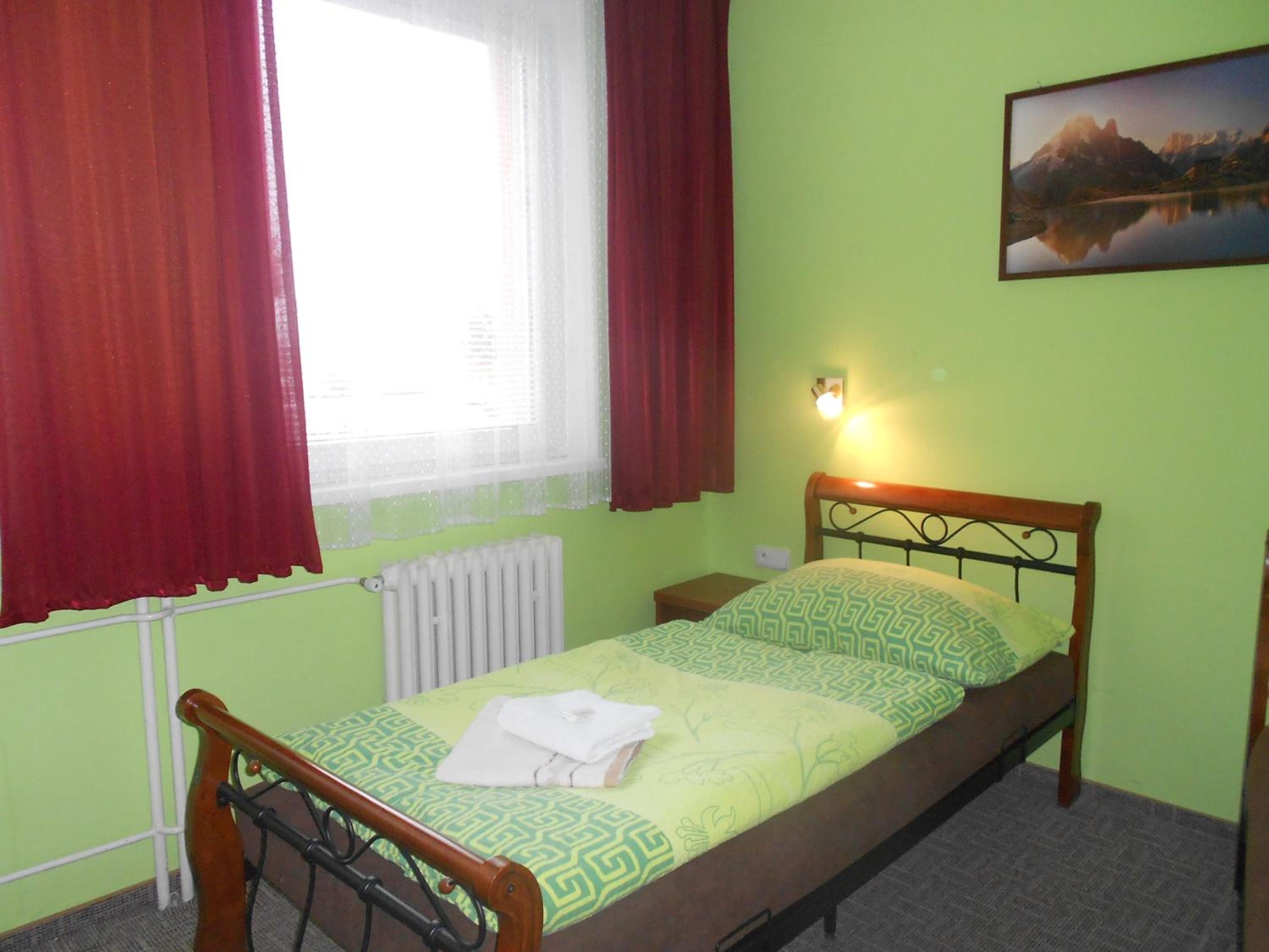 Single Room With Bathroom photo 1
