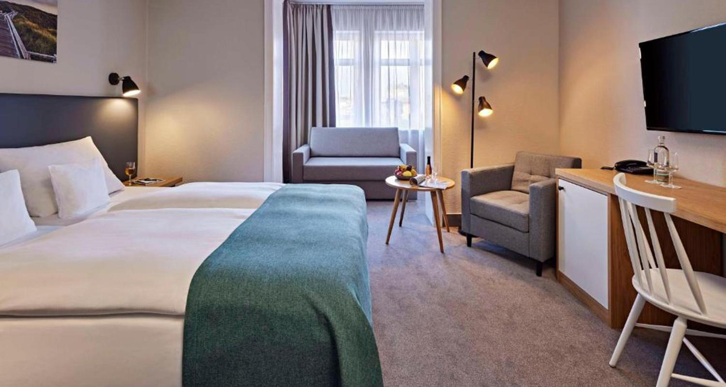 Superior Triple Room photo 3