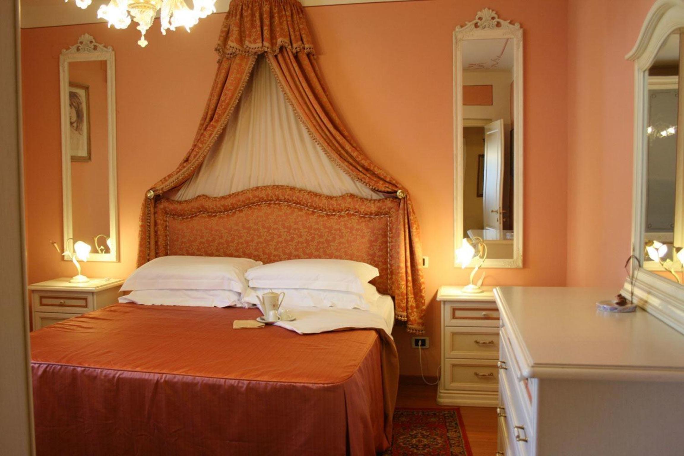 Villa with Private Pool photo 1