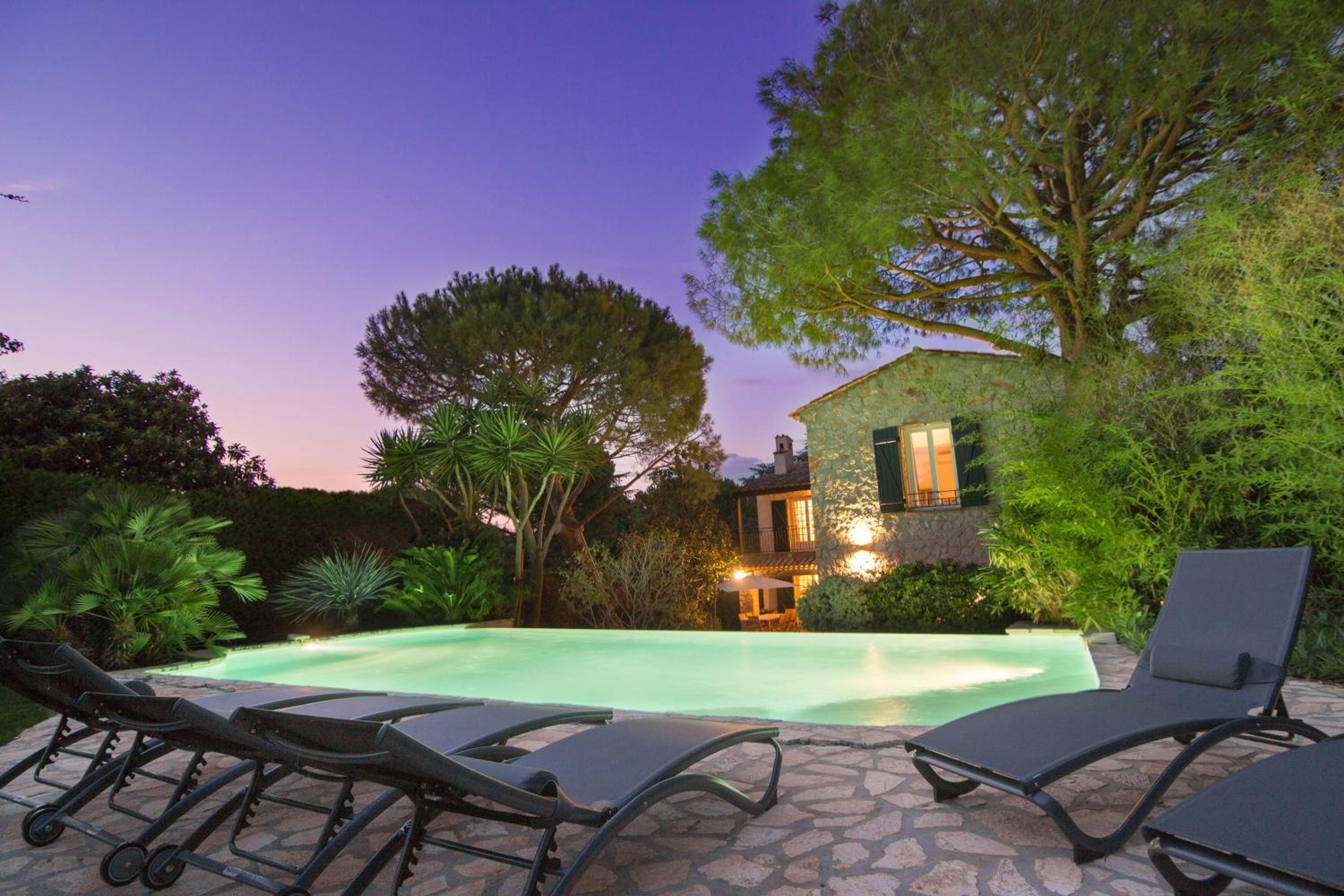 Villa with Private Pool photo 3