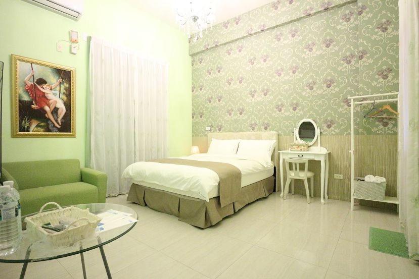 Standard Double Room - Photo 1