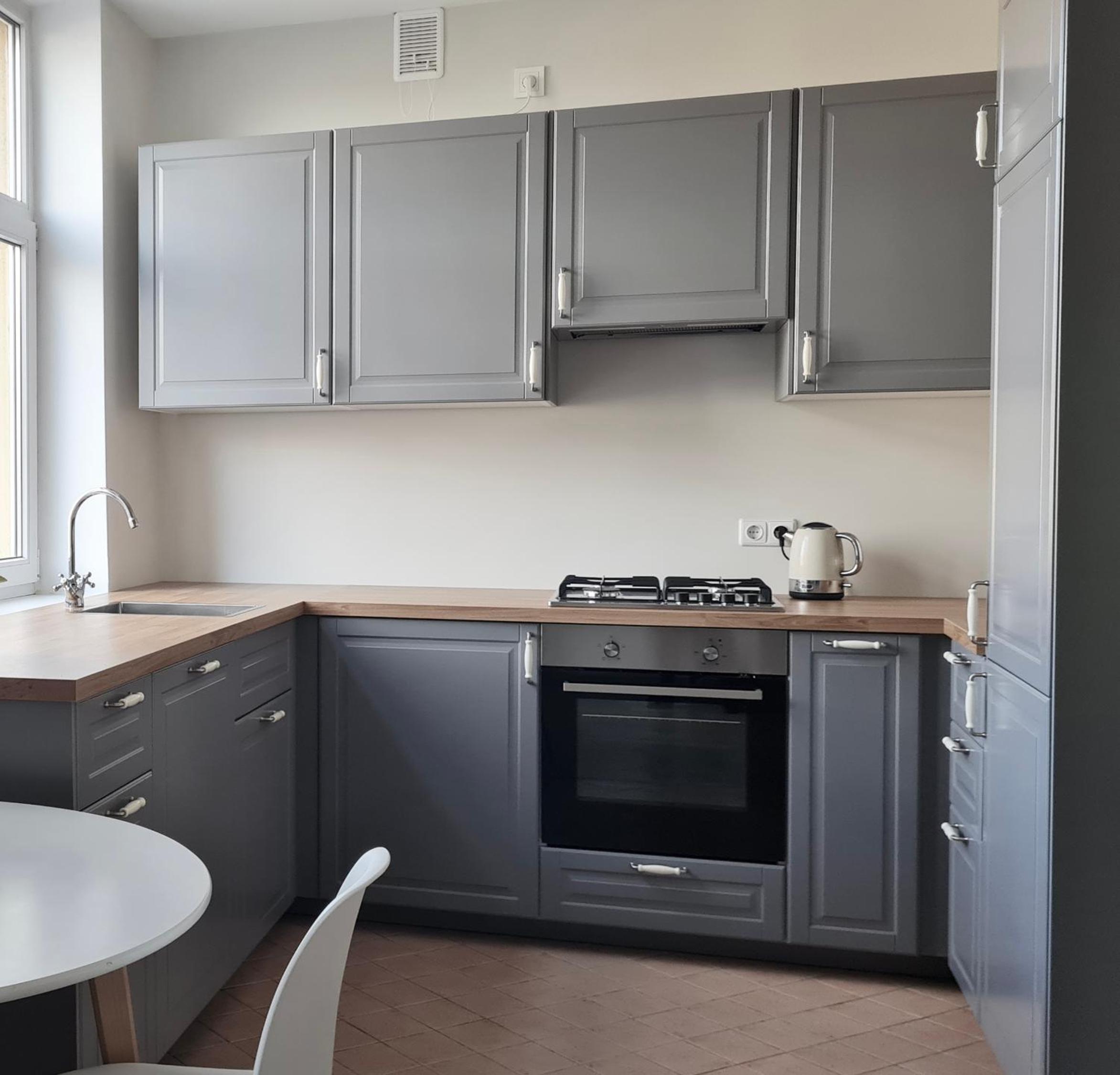 Apartment with City View photo 3