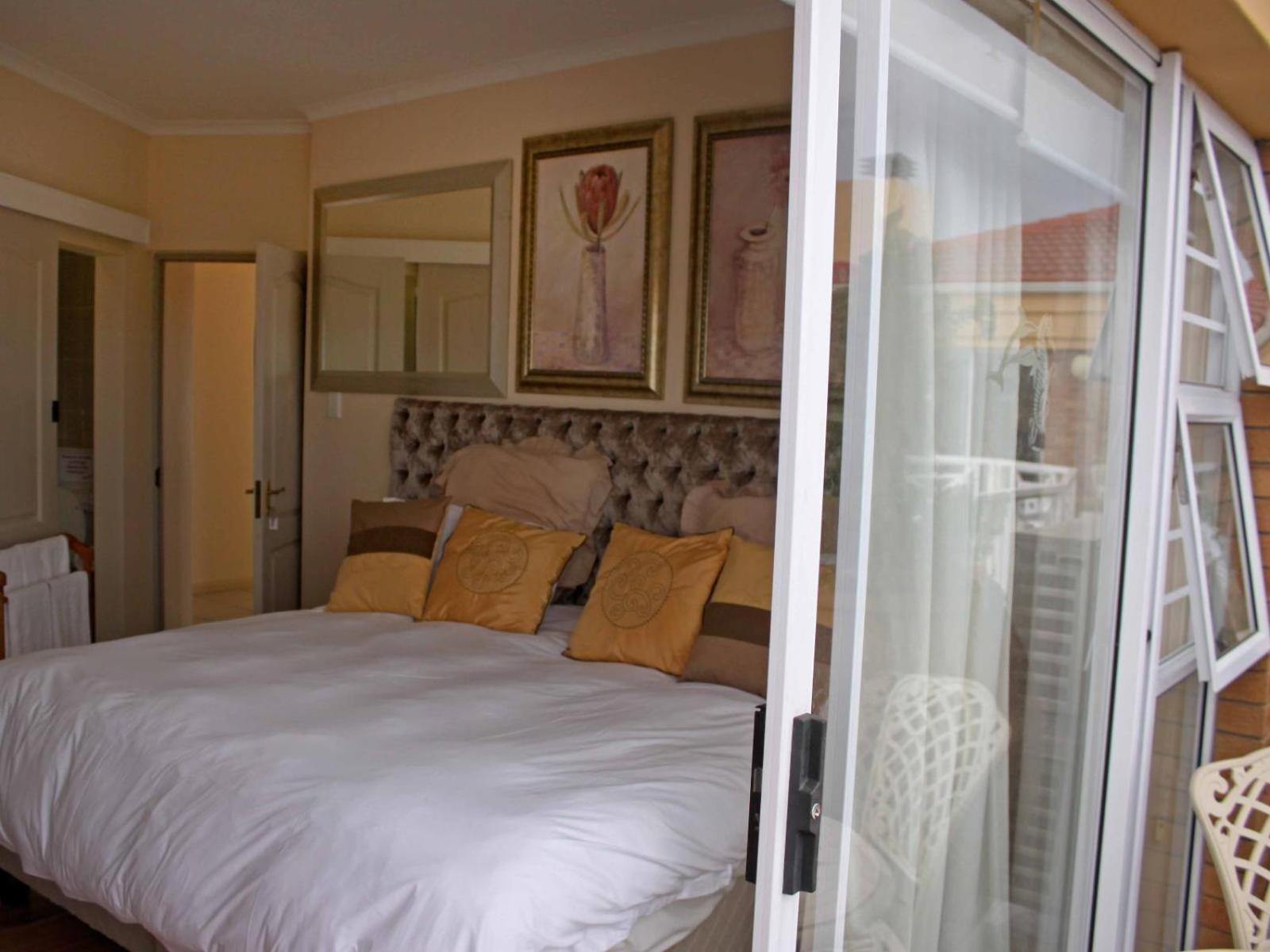 Double or Twin Room with Balcony