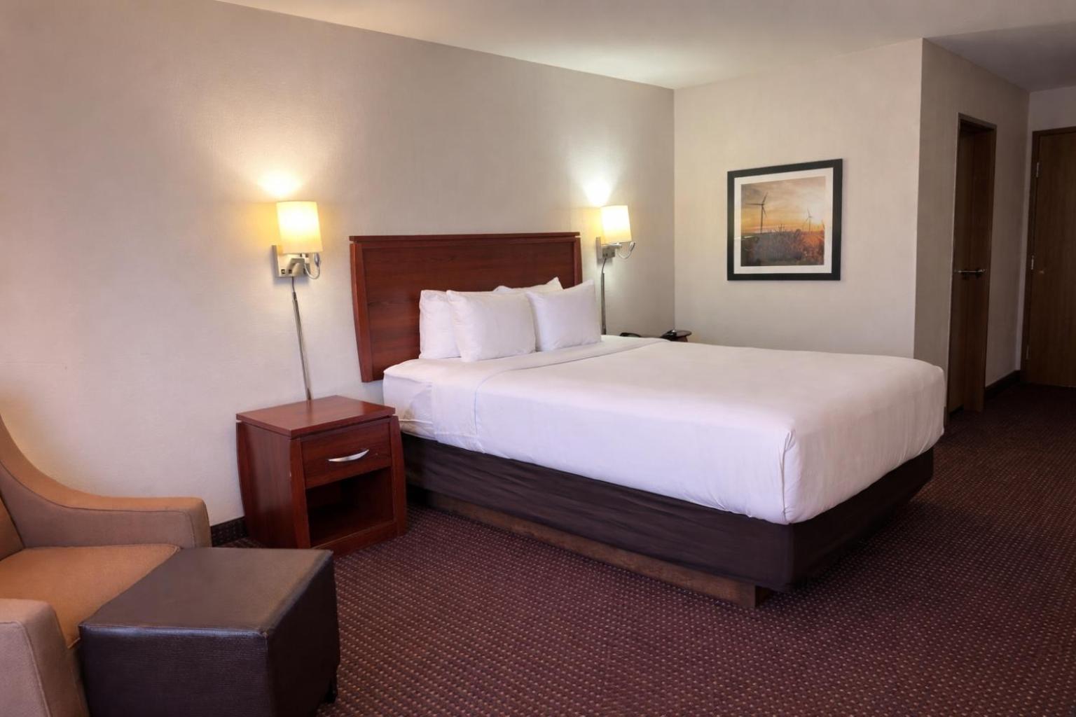 Queen Room - Accessible/Nonsmoking - Photo 3