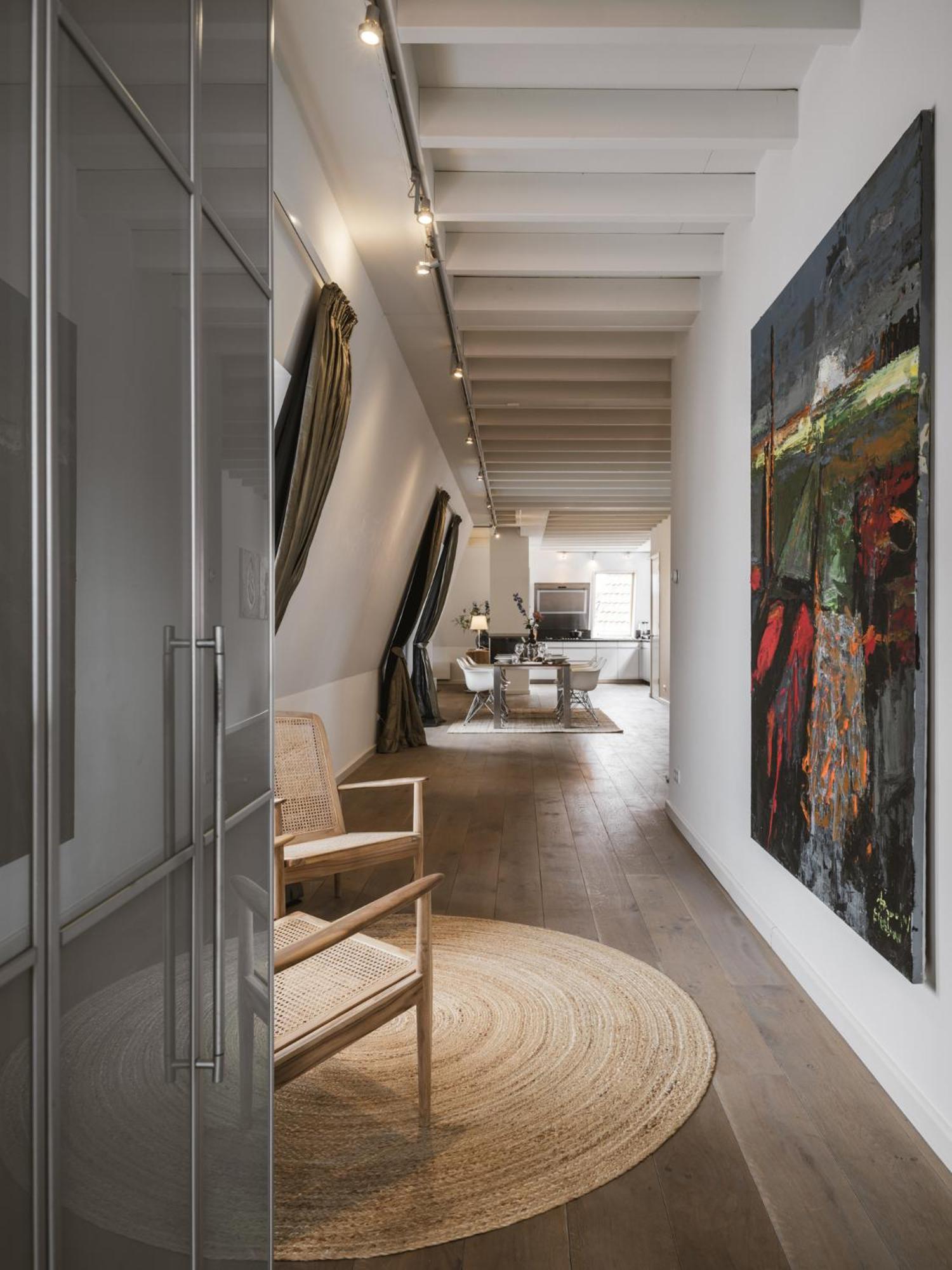 Penthouse Apartment photo 2