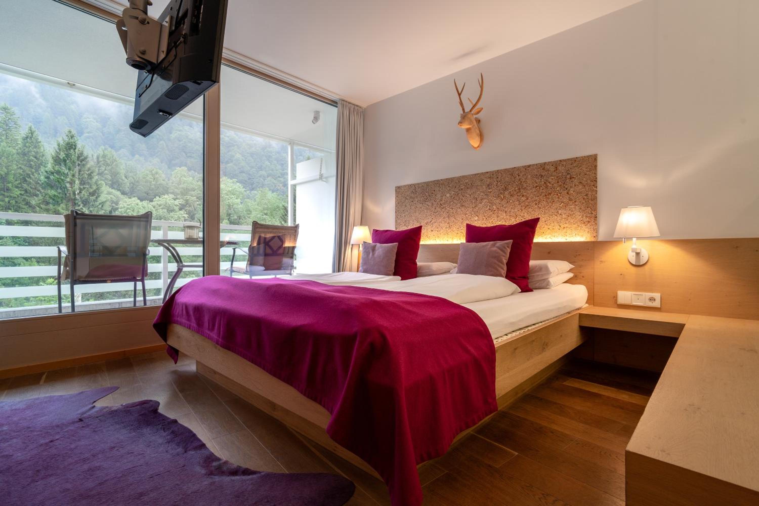 Suite with Garden View