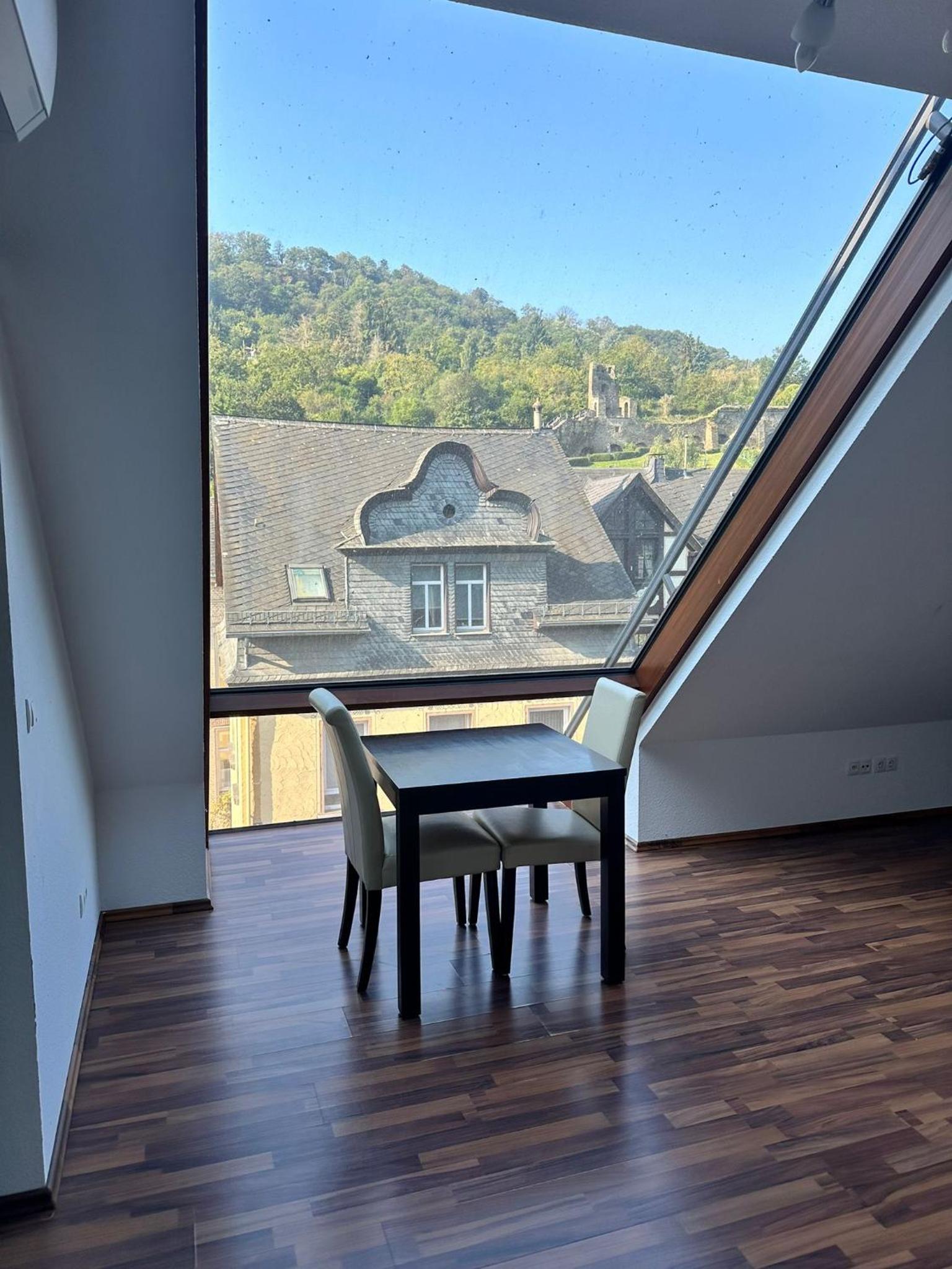 Apartment with City View photo 3