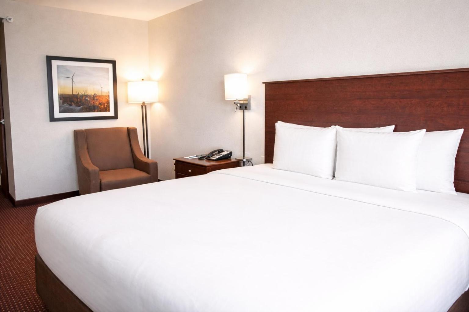 King Room - Accessible/Non-Smoking - Photo 1