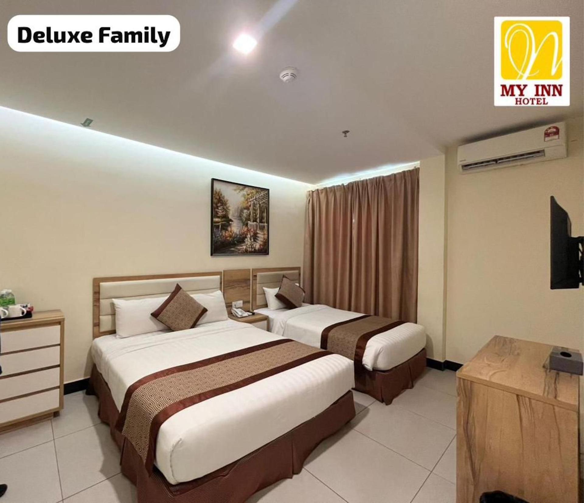 Deluxe Family Room