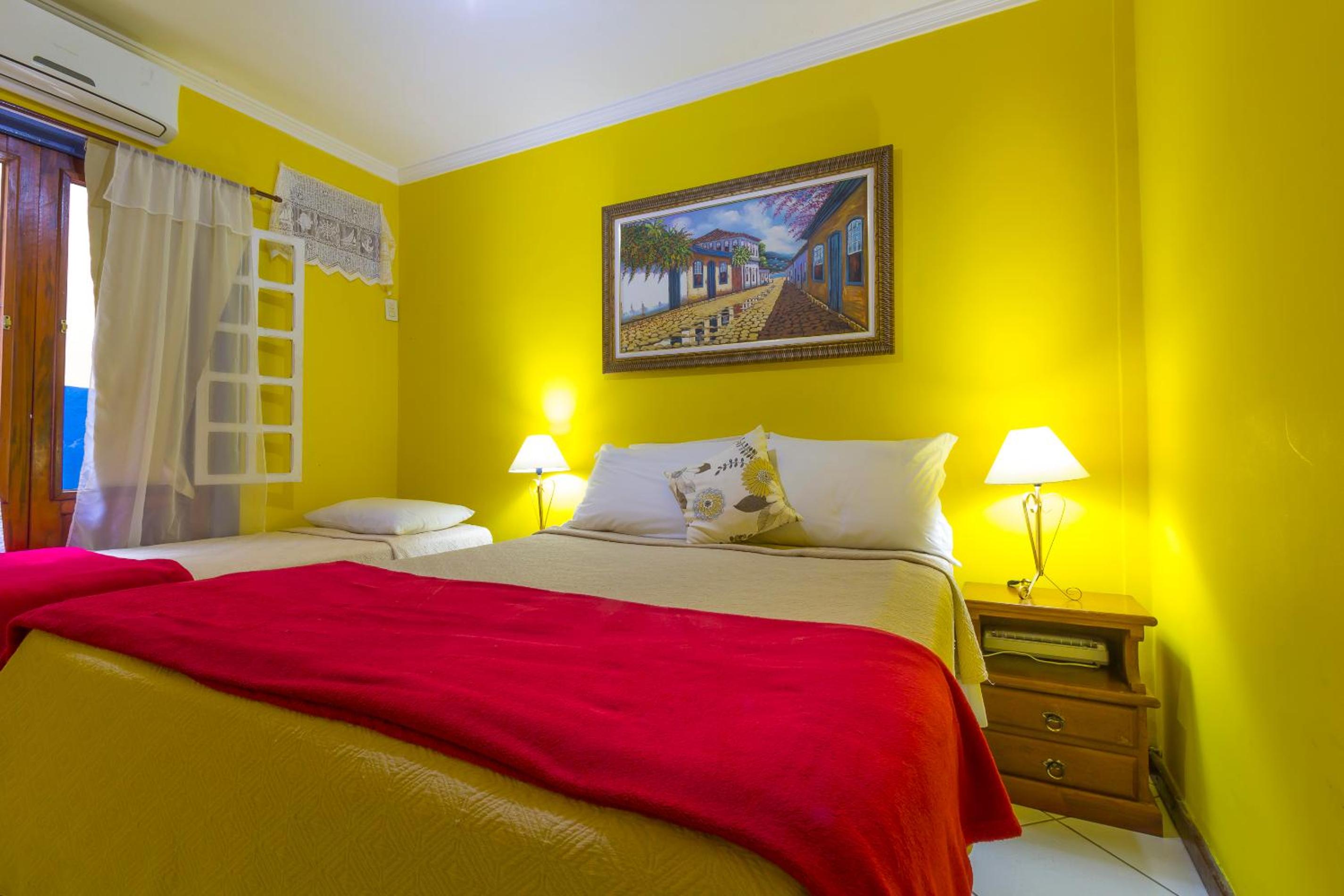 Standard Triple Room photo 2