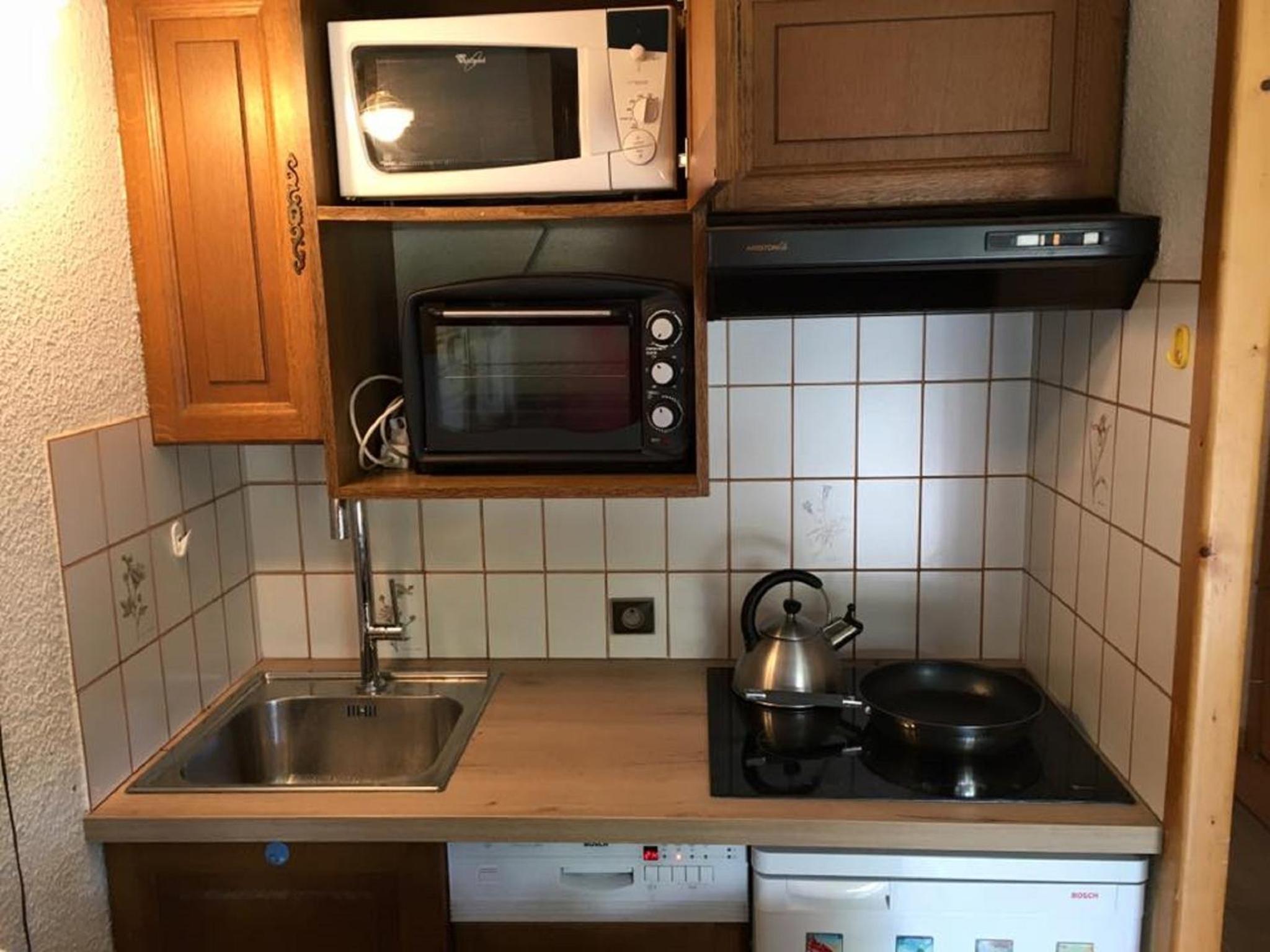 Studio Apartment