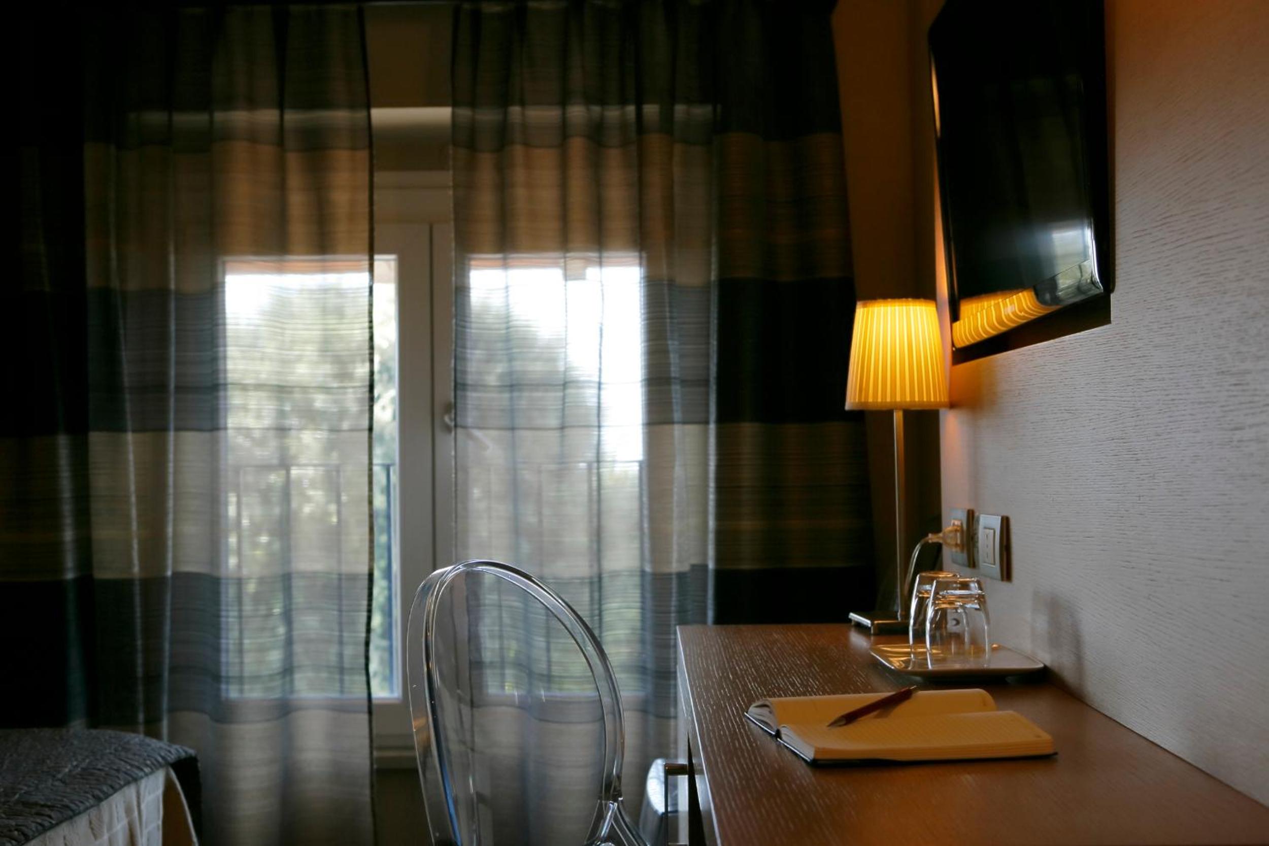 Superior Double Room - Photo 8