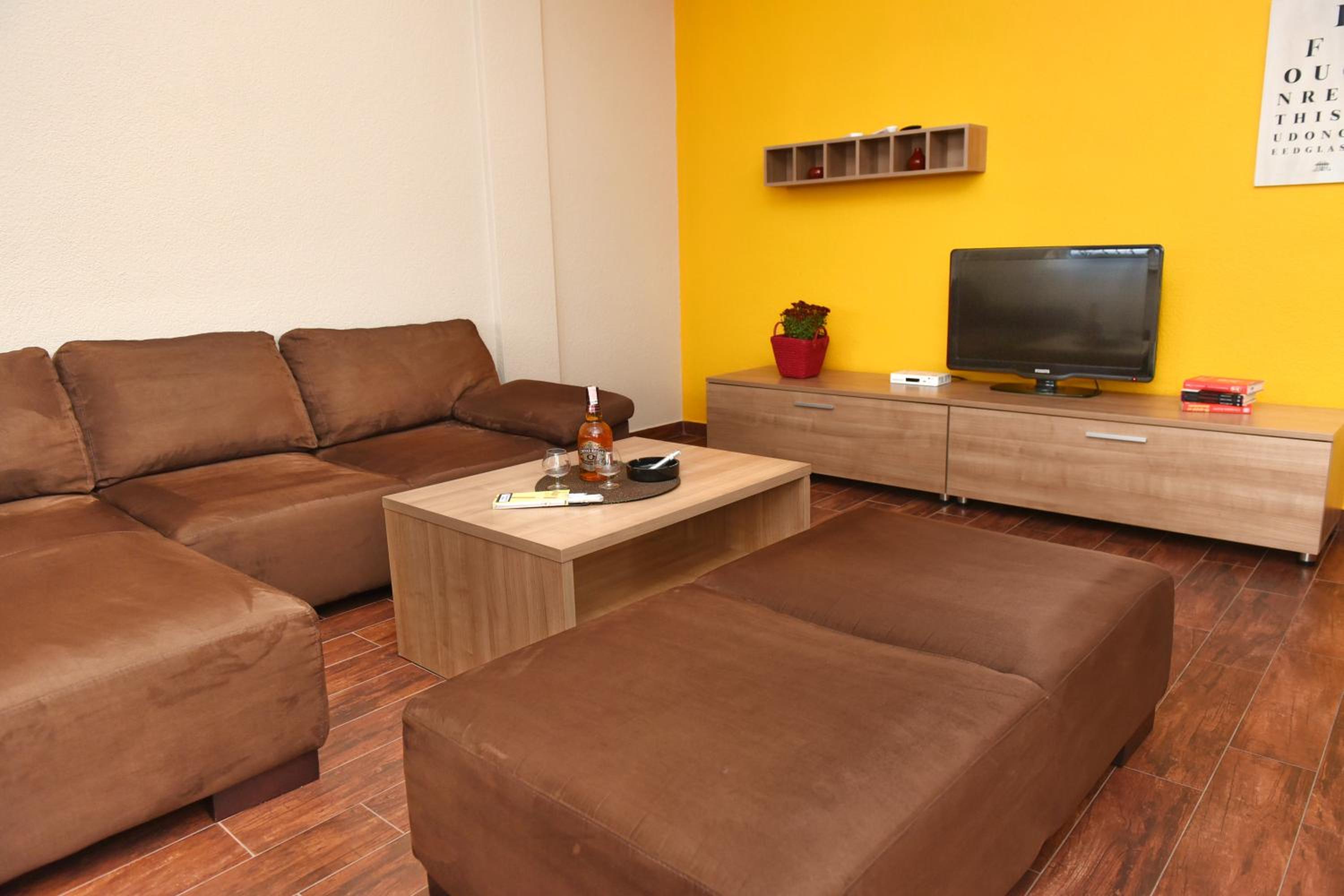One-Bedroom Apartment with Spa Bath