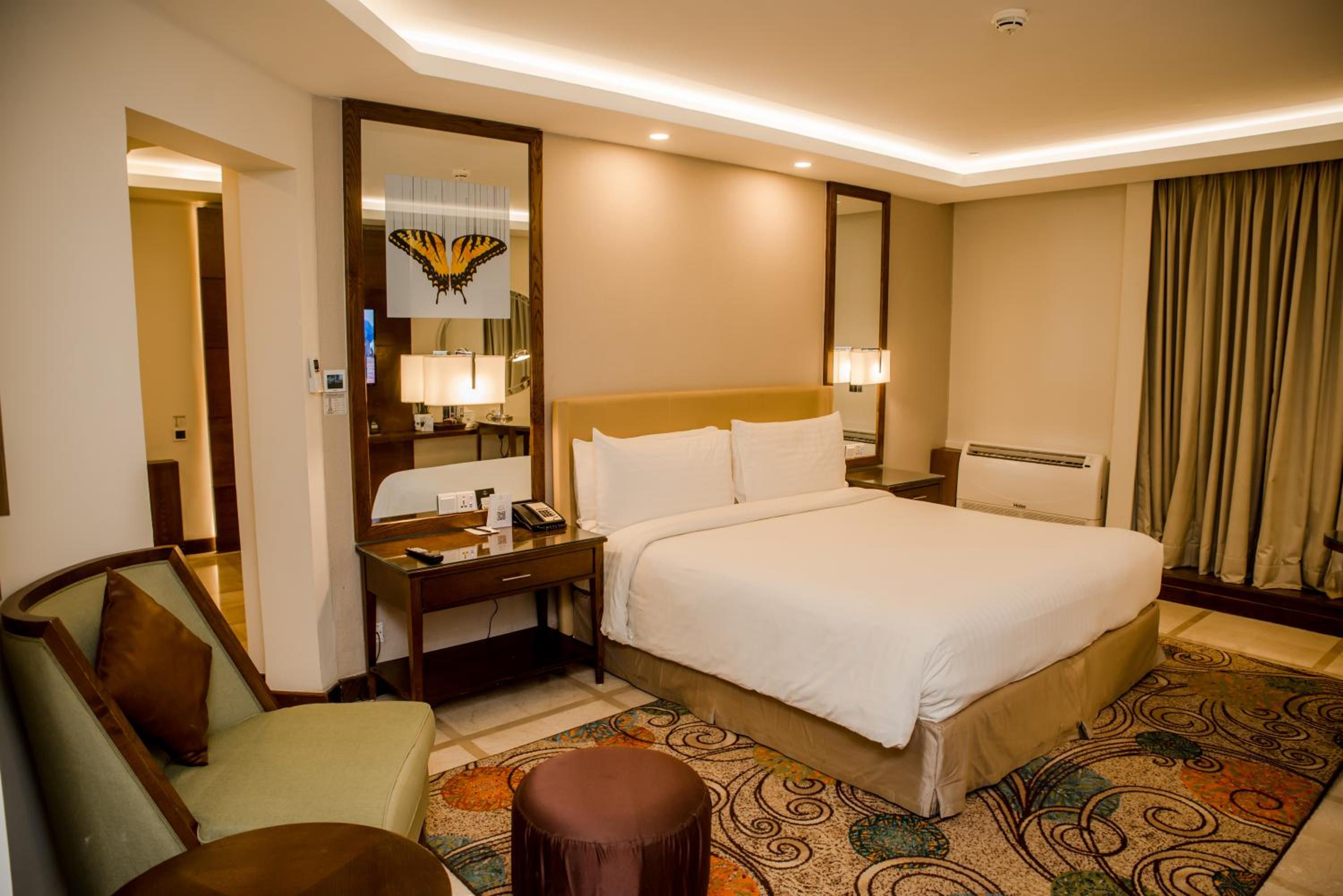 Executive Suite