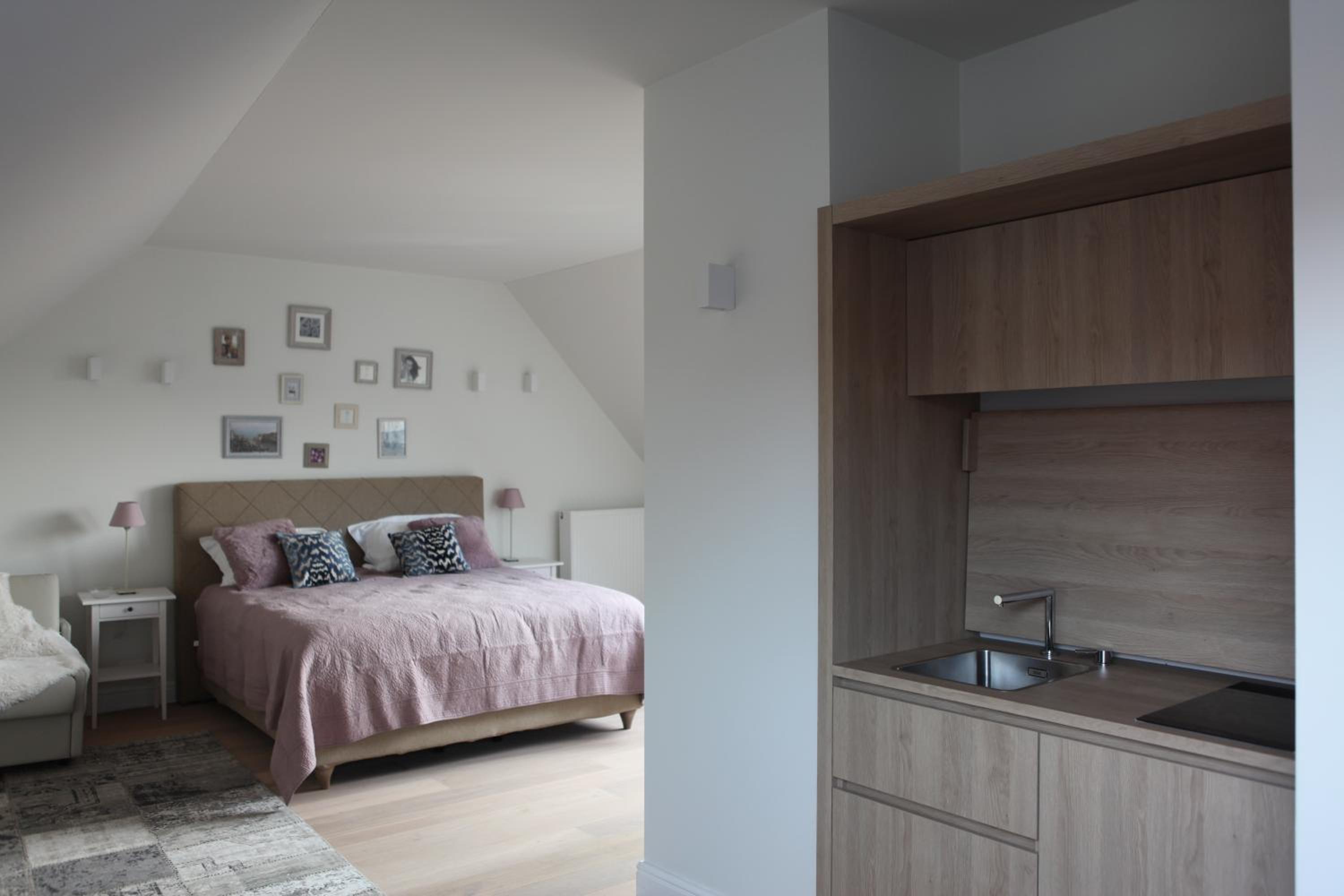 Loft - Photo 2