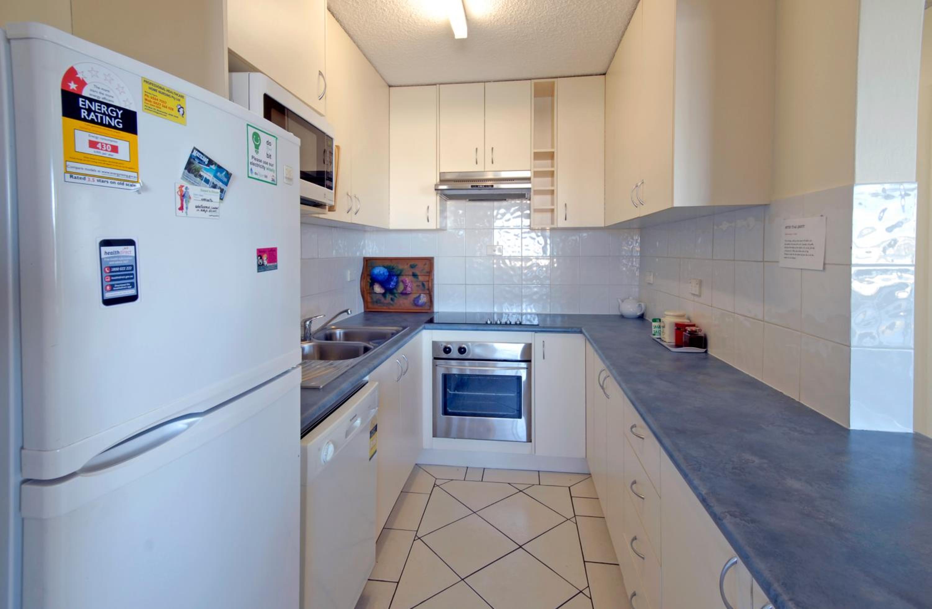 Superior Two-Bedroom Apartment with Ocean View - Photo 4
