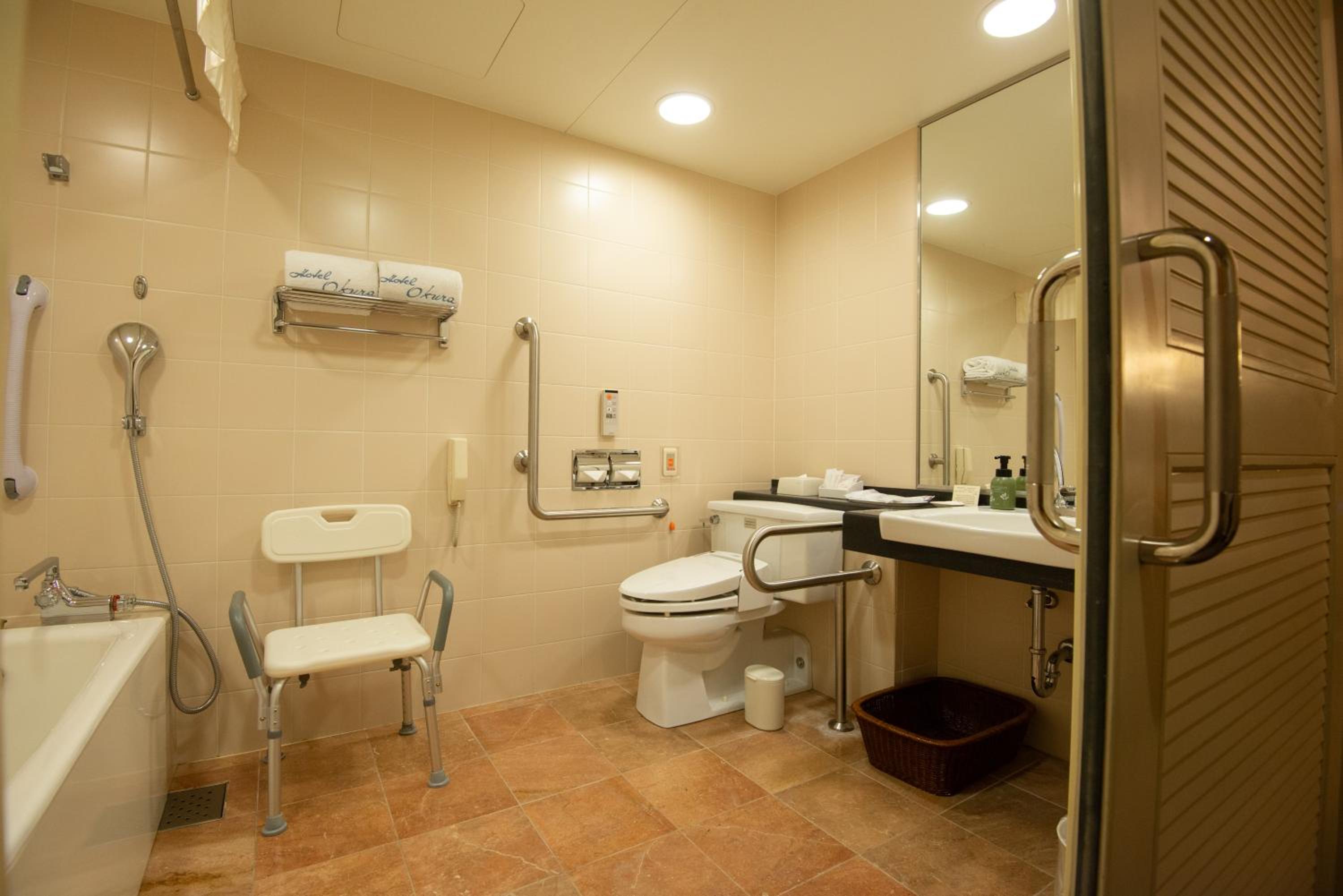 Twin Room - Disability Access