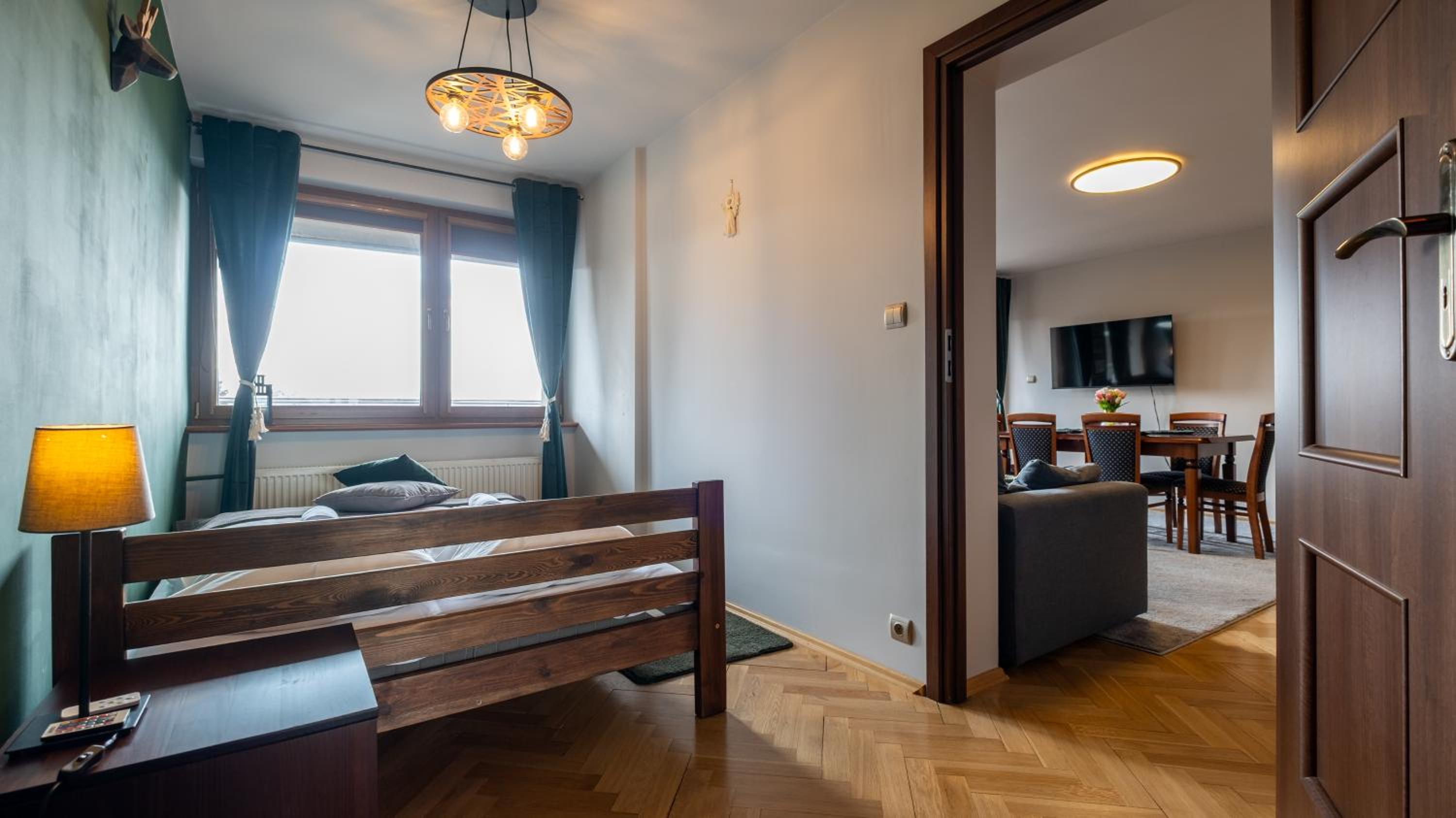 One-Bedroom Apartment photo 2