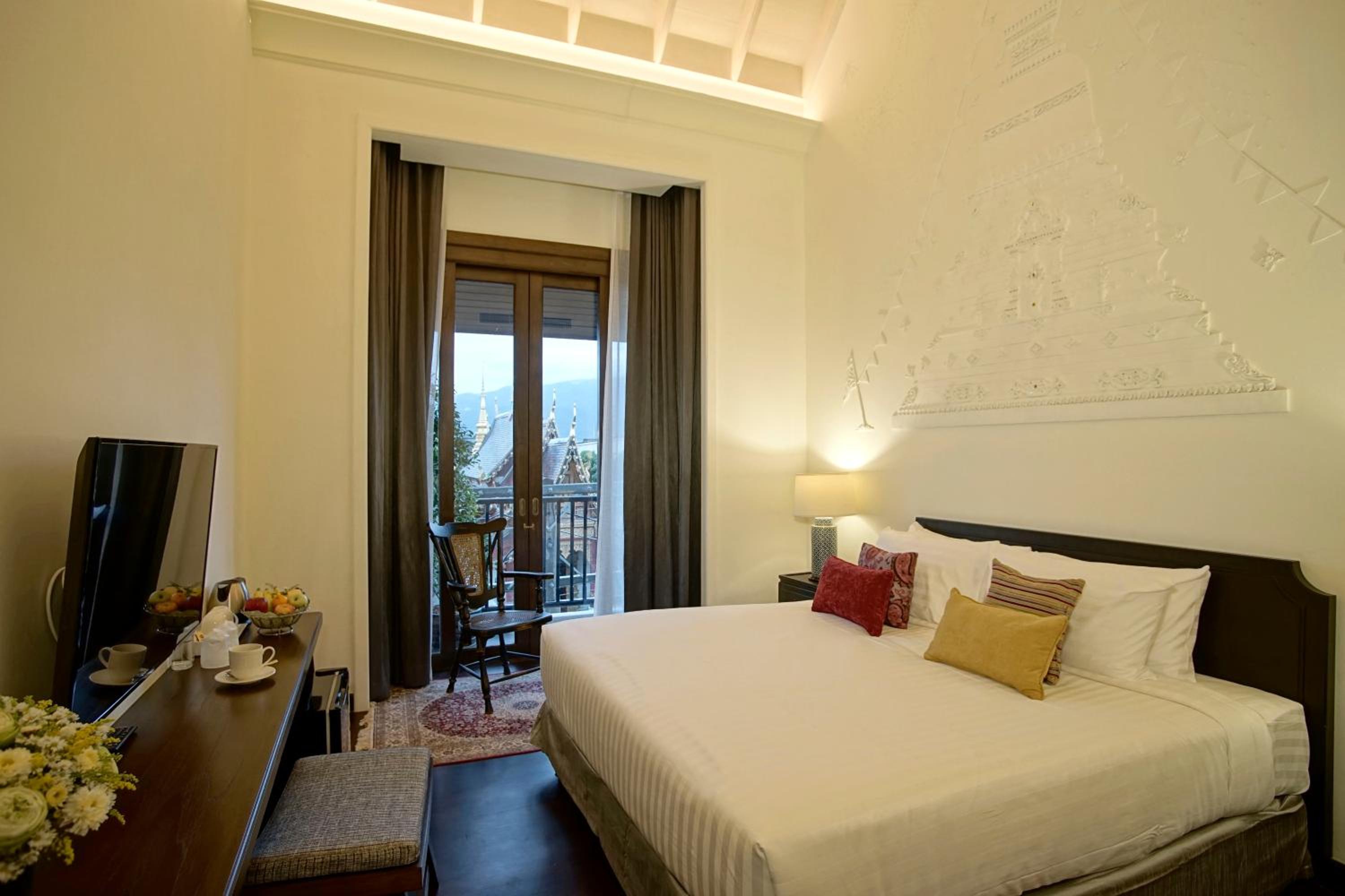 Deluxe Double or Twin Room photo 2