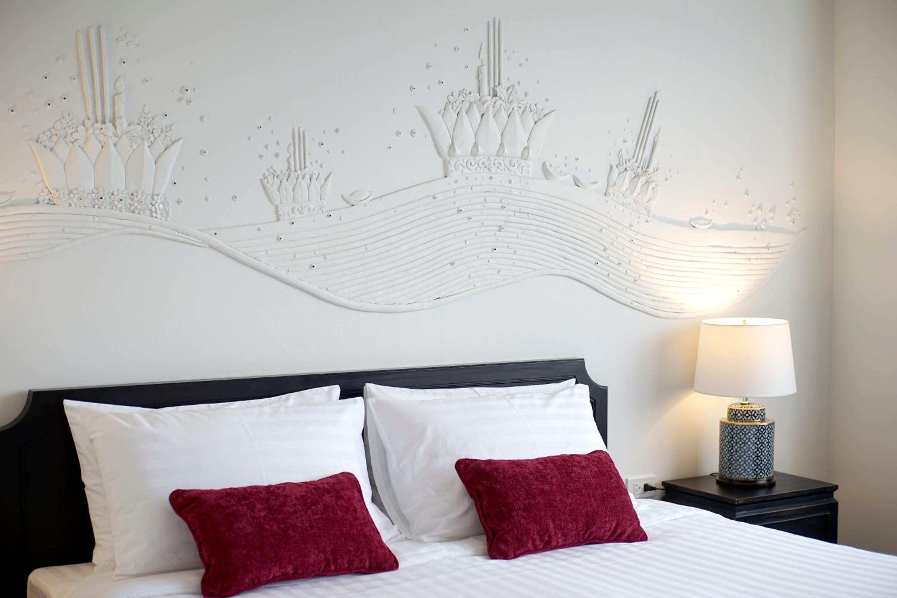 Standard King Room photo 2