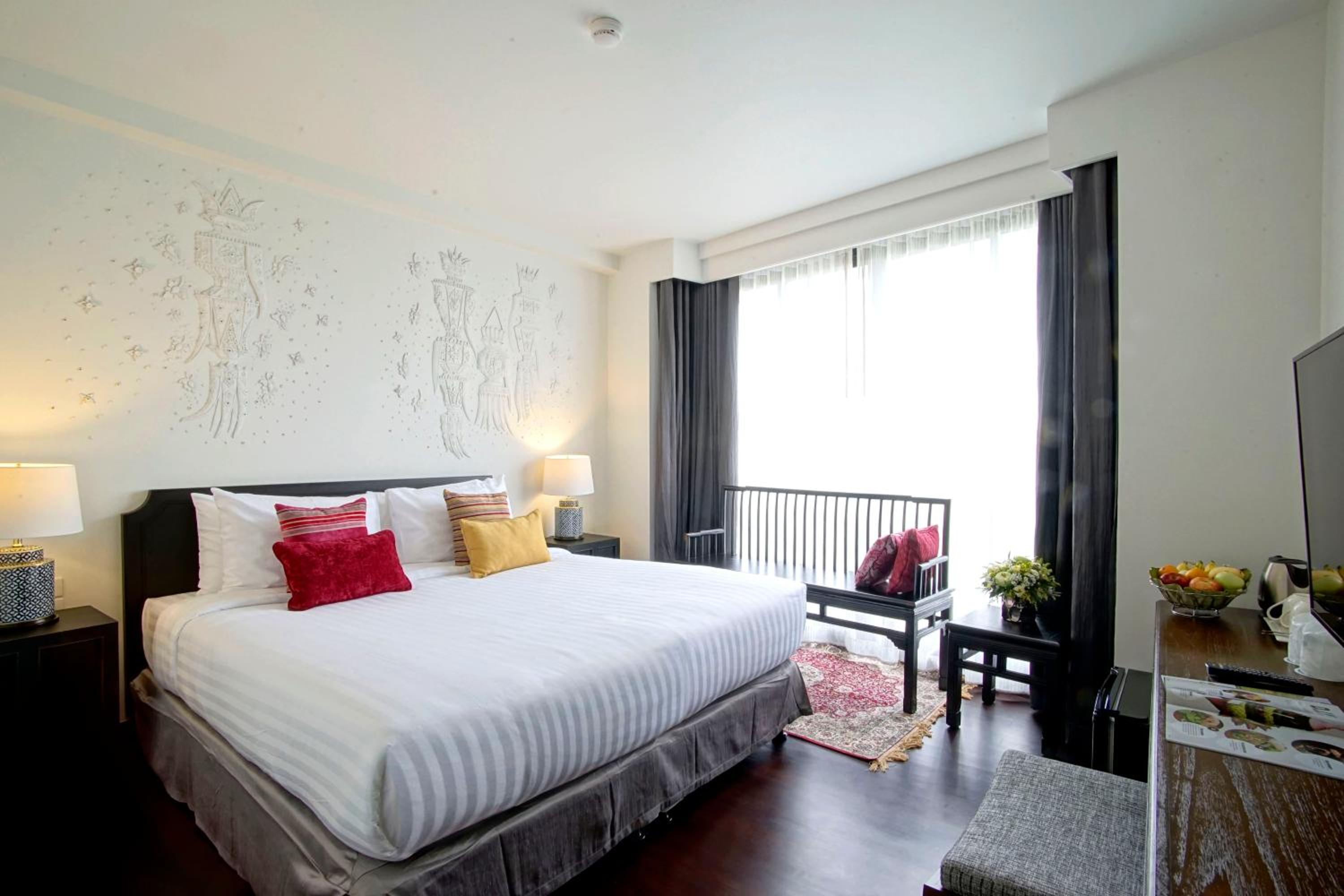 Standard King Room