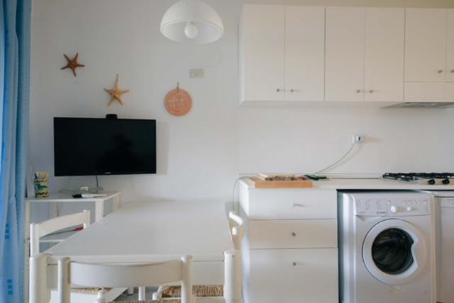Studio Apartment with Sea View photo 1